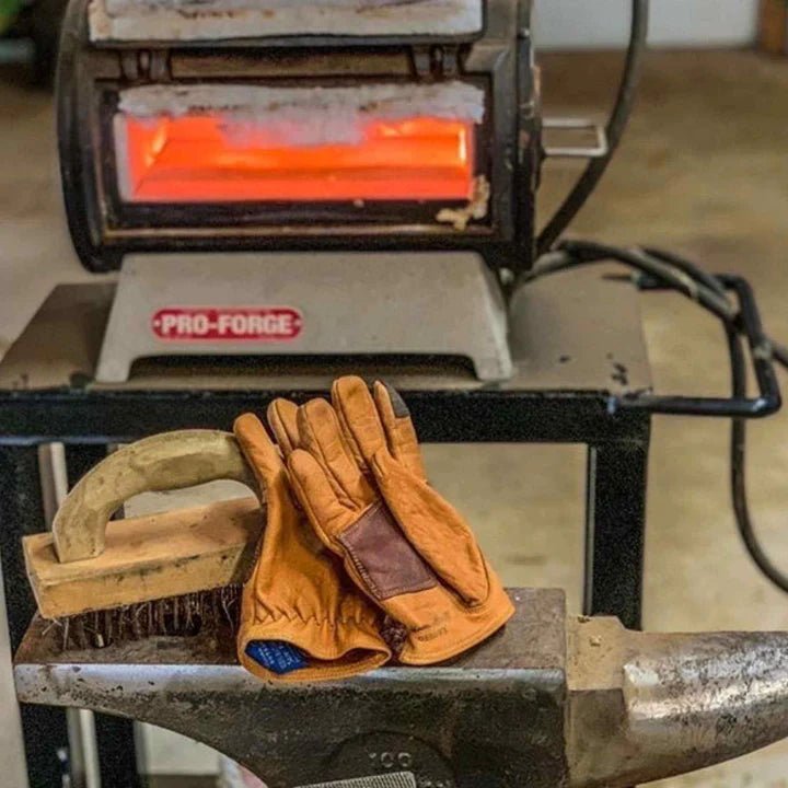 shop Ranching Leather Gloves