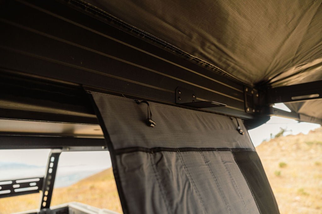 180 Degree Free Standing Awning - Spirit of 1876Sterling Adventure Co