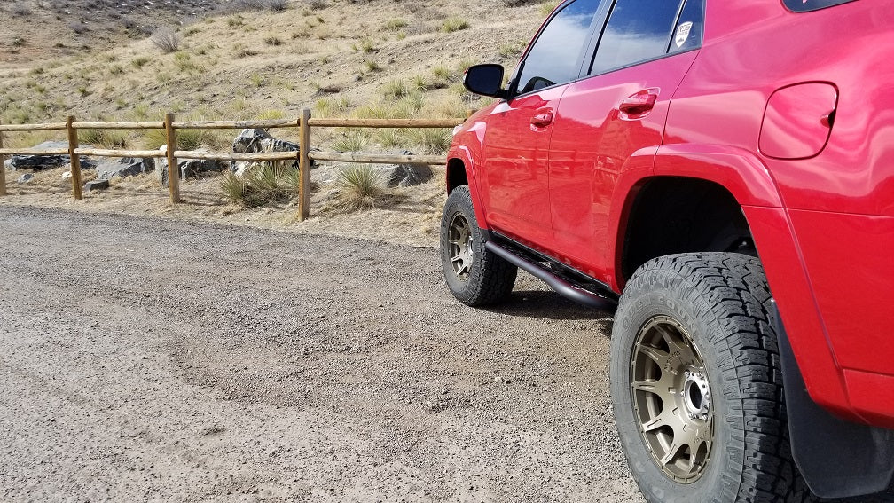 2010+ Toyota 4Runner Angled Sliders With Top Plate