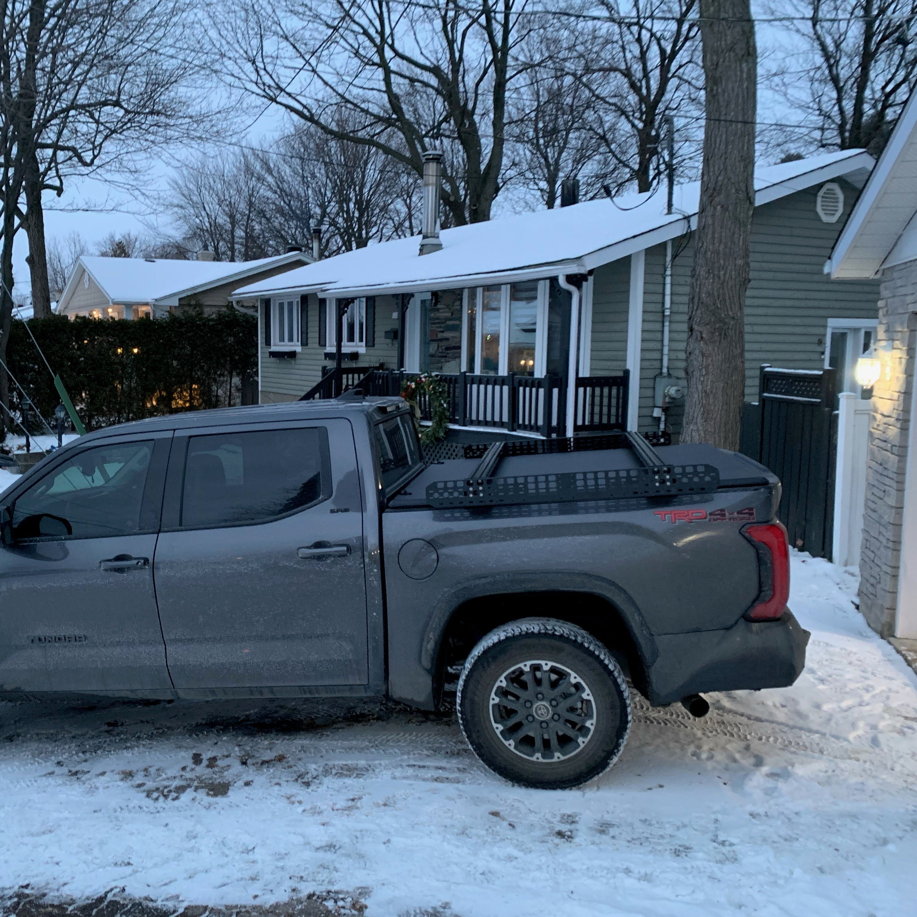 Toyota Tundra (2007-Present), Low Profile Bed Rack
