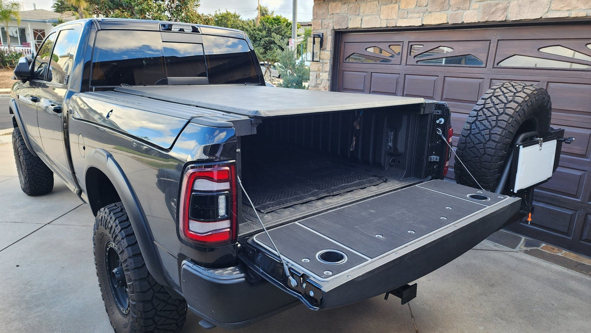 RAM Tailgate Covers (98-Current) - Spirit of 1876 - BillieBars