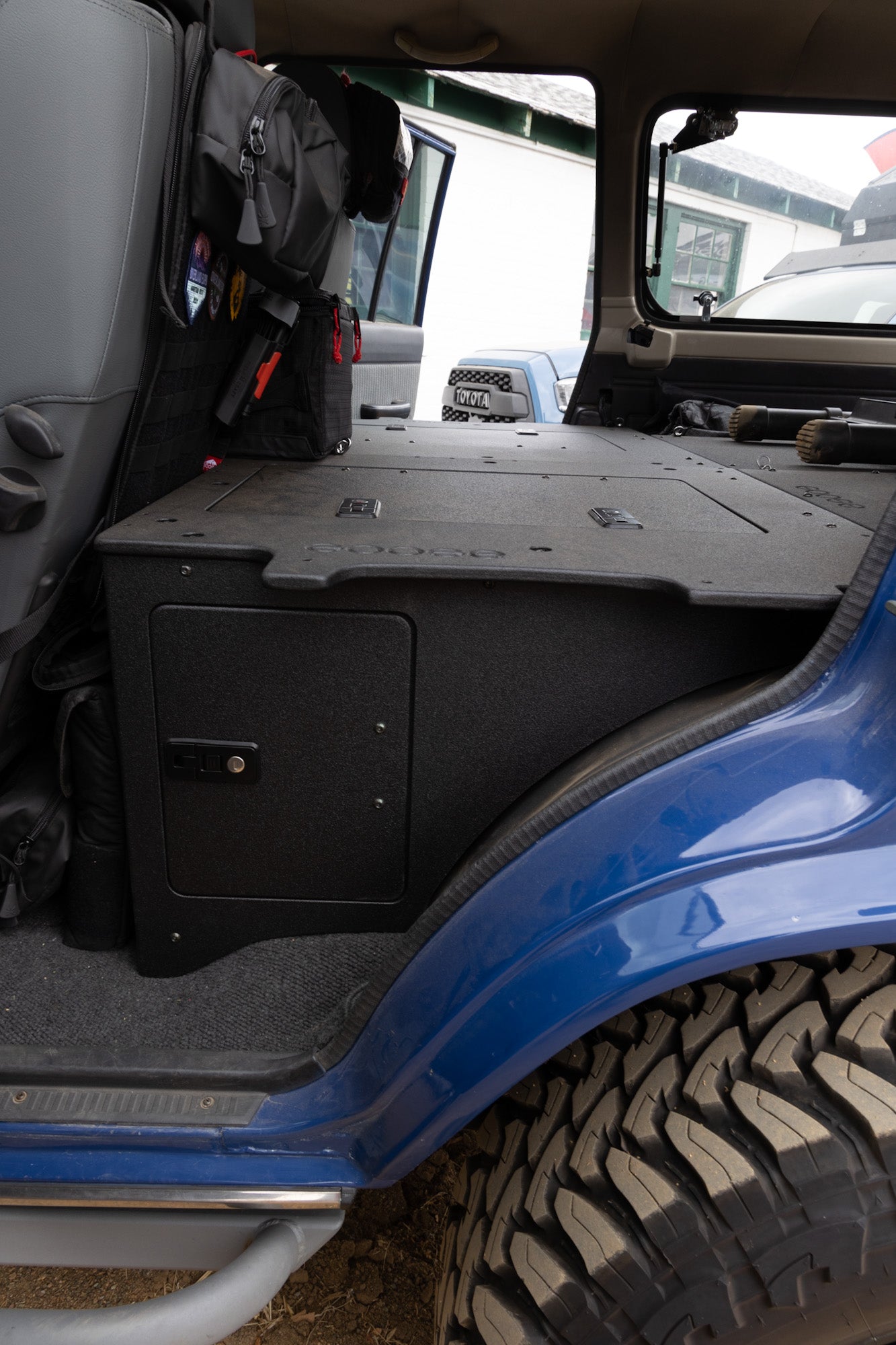 Toyota Land Cruiser 1980 - 1989 60 Series - Second Row Seat Delete Plate System - Module Height - Spirit of 1876 - Goose Gear