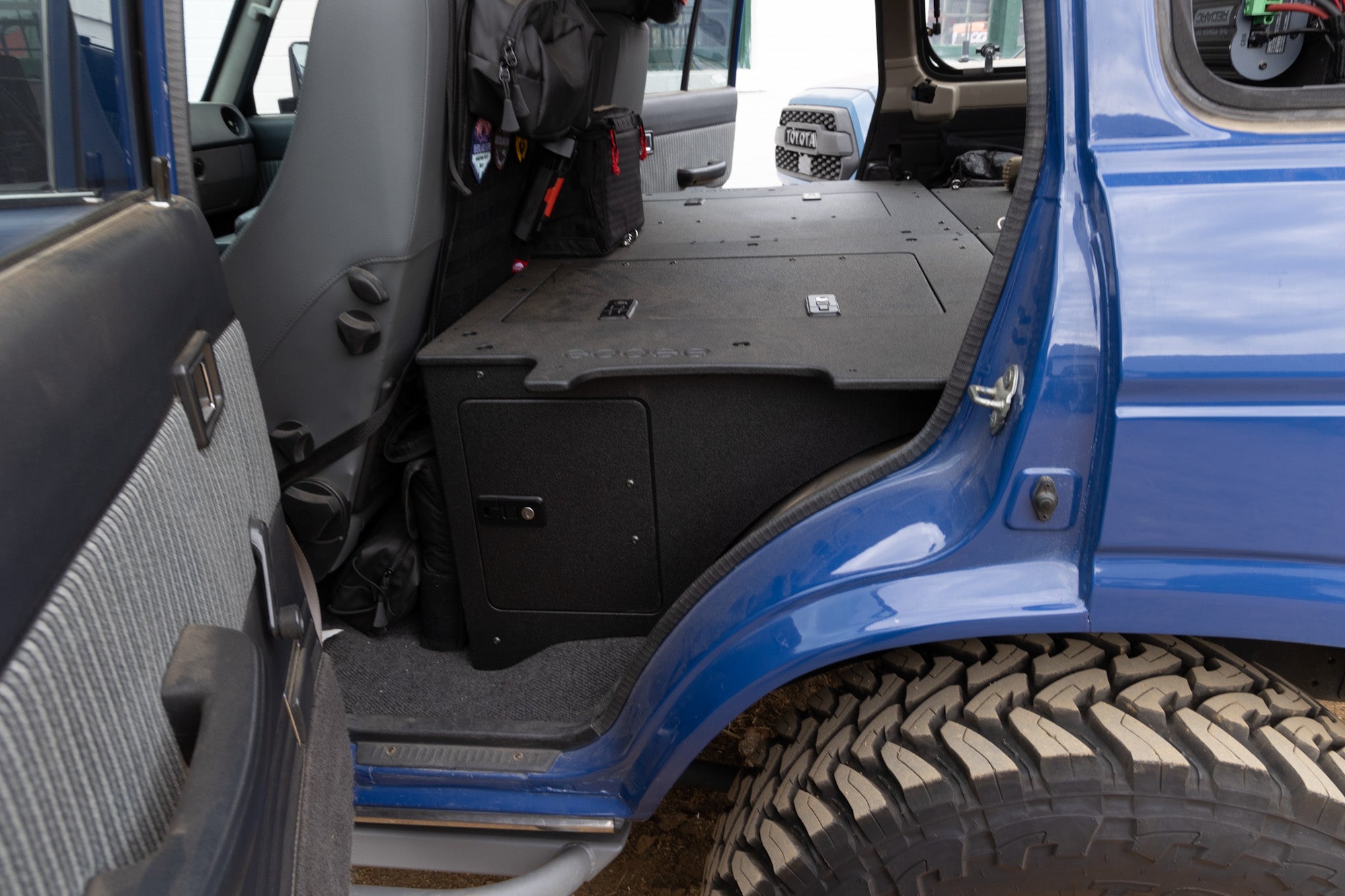 Toyota Land Cruiser 1980 - 1989 60 Series - Second Row Seat Delete Plate System - Module Height - Spirit of 1876 - Goose Gear