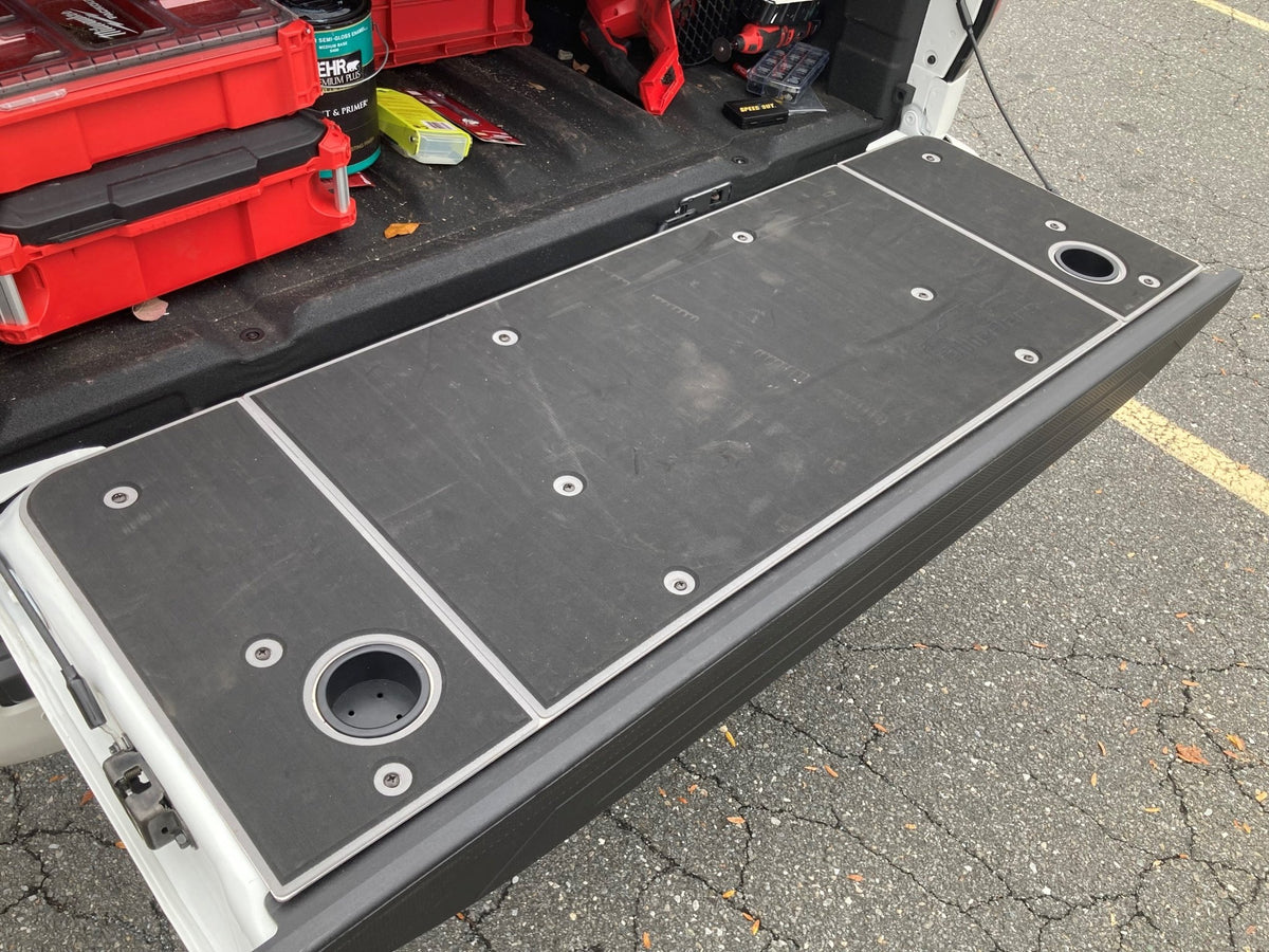 Frontier Tailgate Cover (2022+) - Spirit of 1876 - BillieBars