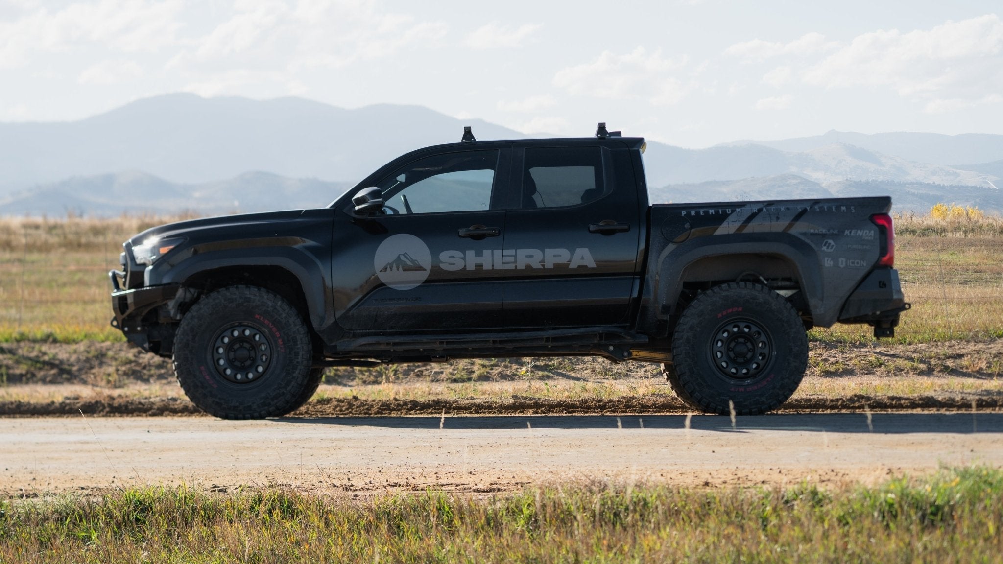 4th Gen Tacoma Load Bar System - Spirit of 1876Sherpa Equipment Company