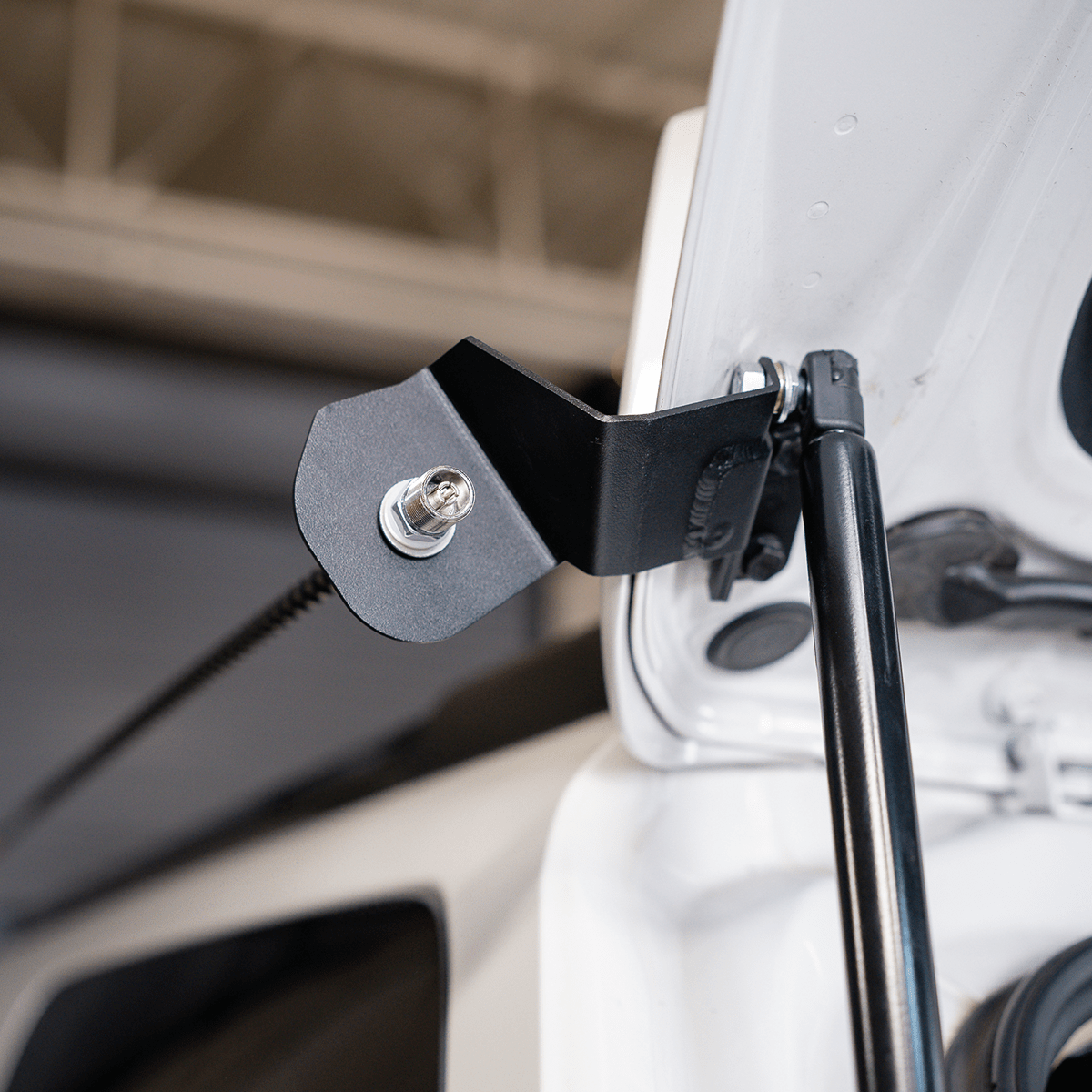 Rear Antenna Mount For 2010 - 2024 4Runner - Spirit of 1876Dealers of Cali Raised LED