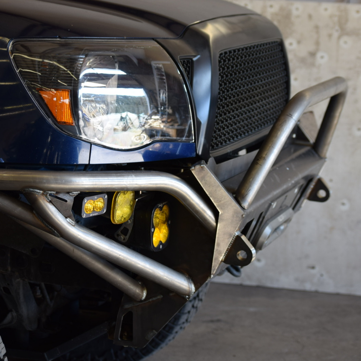 2005-2011 / 2nd Gen / Tacoma Hybrid Front Bumper