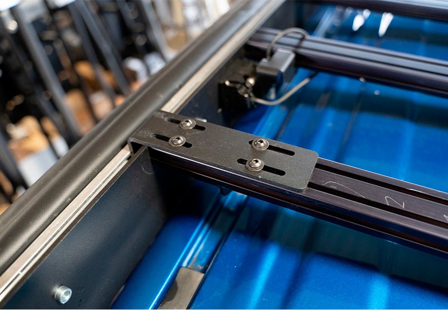 Roof Rack Awning Mounts - Spirit of 1876Dealers of Cali Raised LED