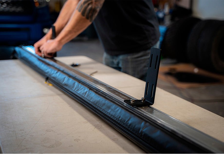 Roof Rack Awning Mounts - Spirit of 1876Dealers of Cali Raised LED