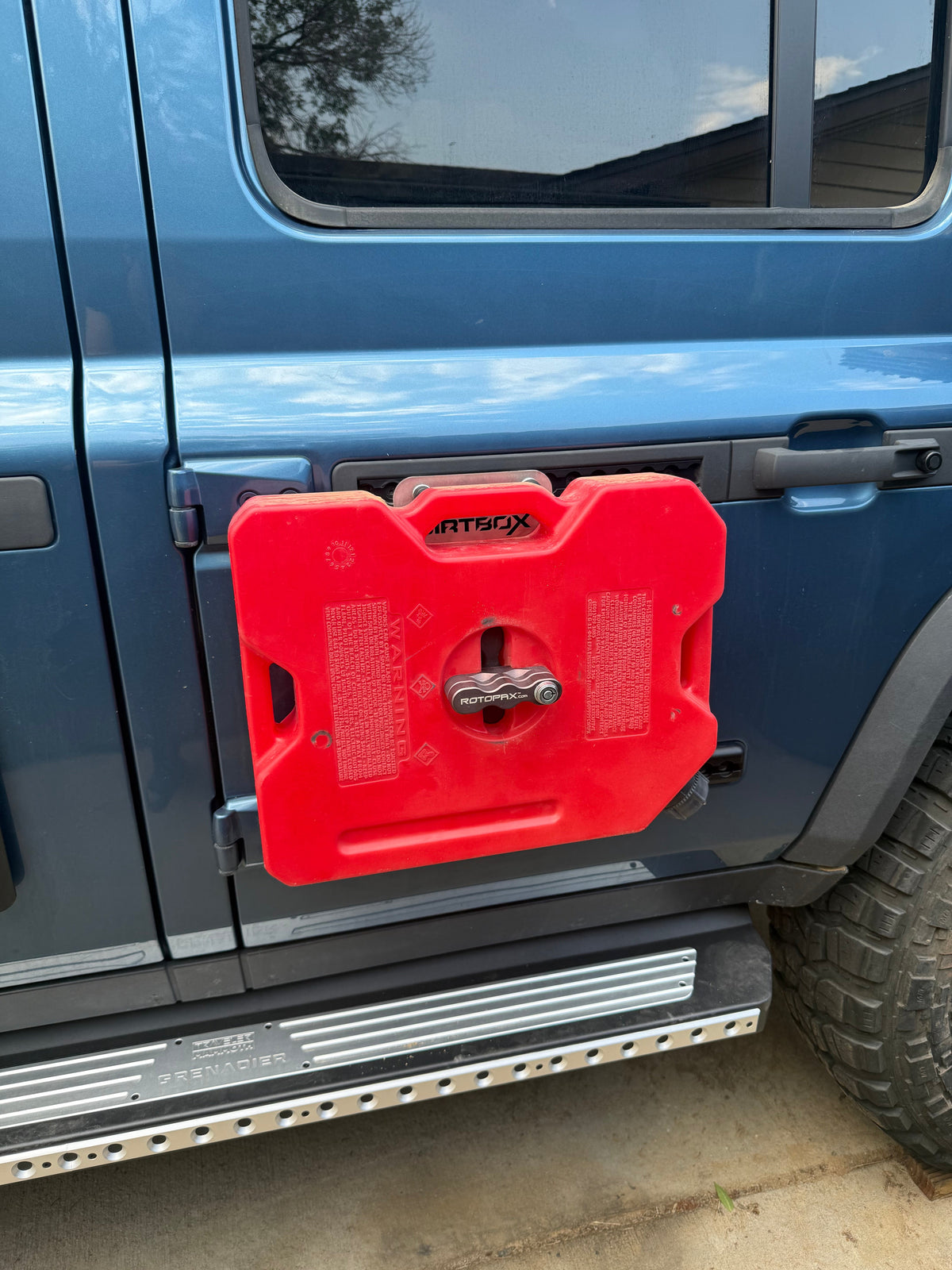 INEOS Grenadier & Quartermaster Side Door RotopaX Mount