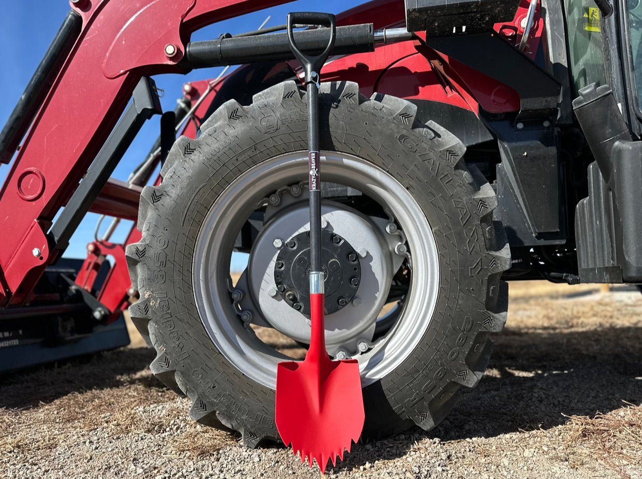 Krazy Beaver Shovel XL (Red Textured Head / Black Handle) - Spirit of 1876 - Krazy Beaver Tools