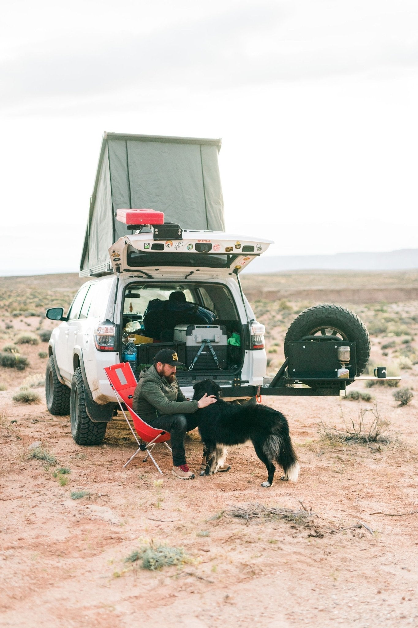 UltraSwing® Short - Fit Spare Tire Hitch Mount | RiGd Supply - Spirit of 1876RIGd Supply