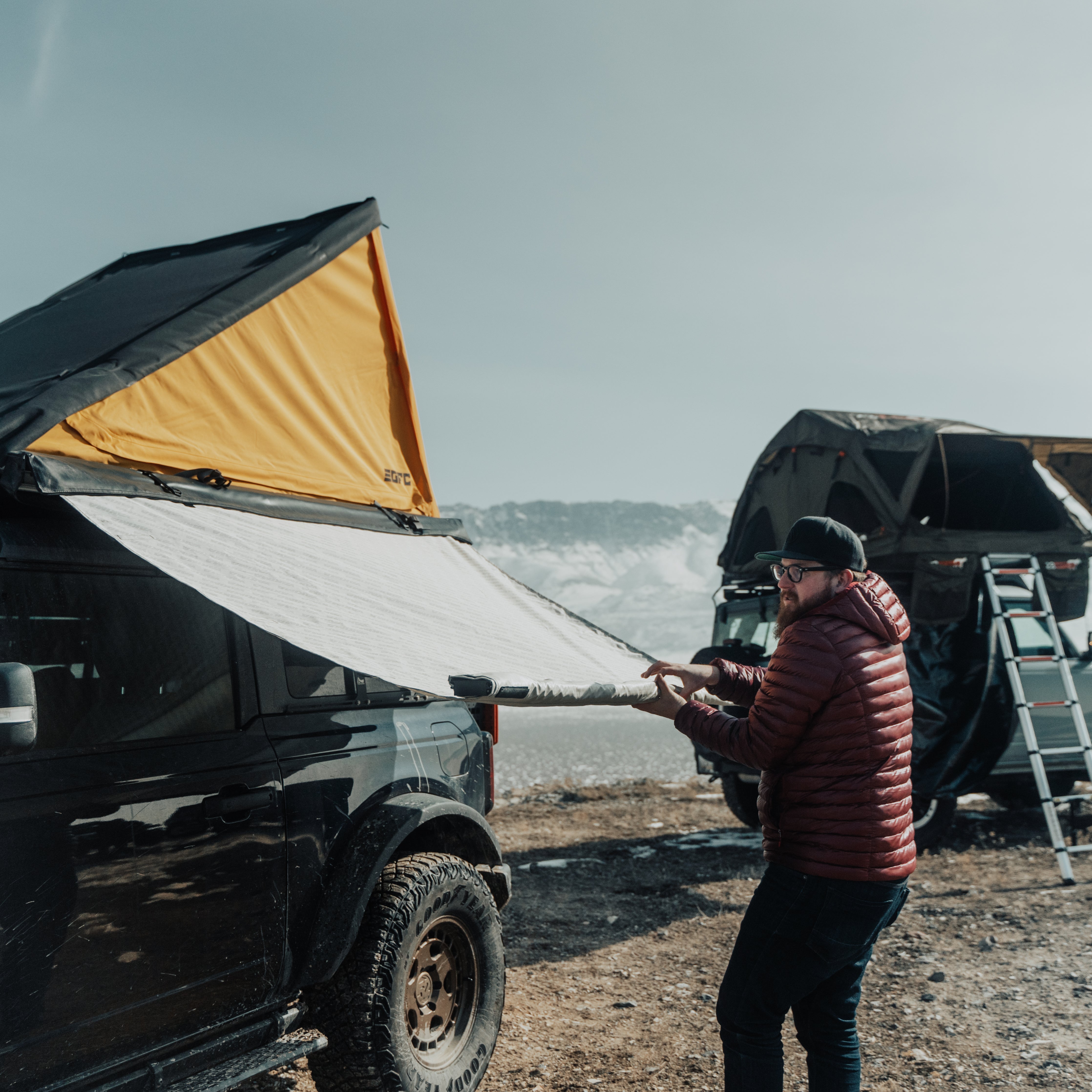 Modular Low-Profile 90 Degree Accessory Mount Brackets