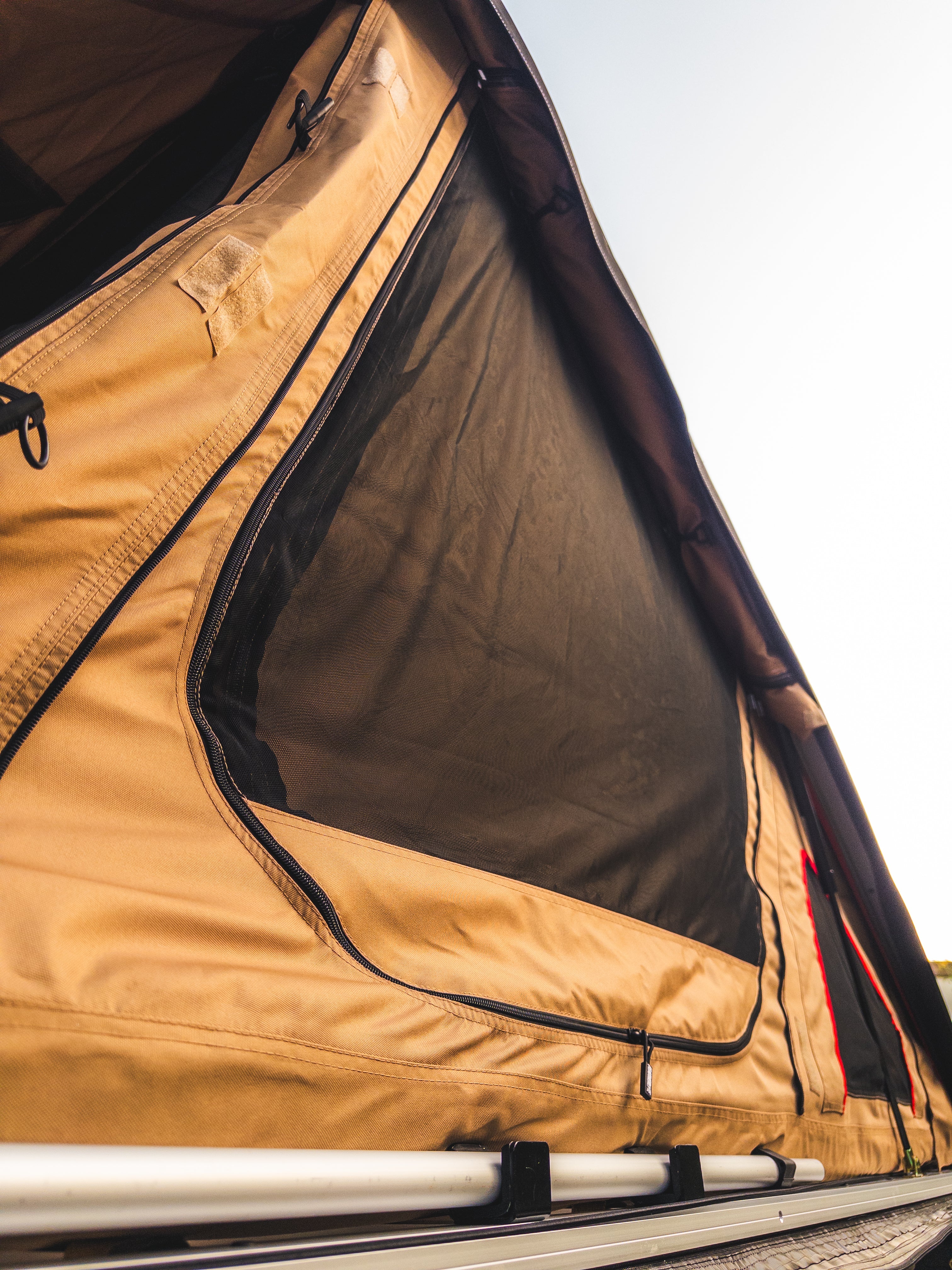 AIRRUSH 2 Person Rooftop Tent