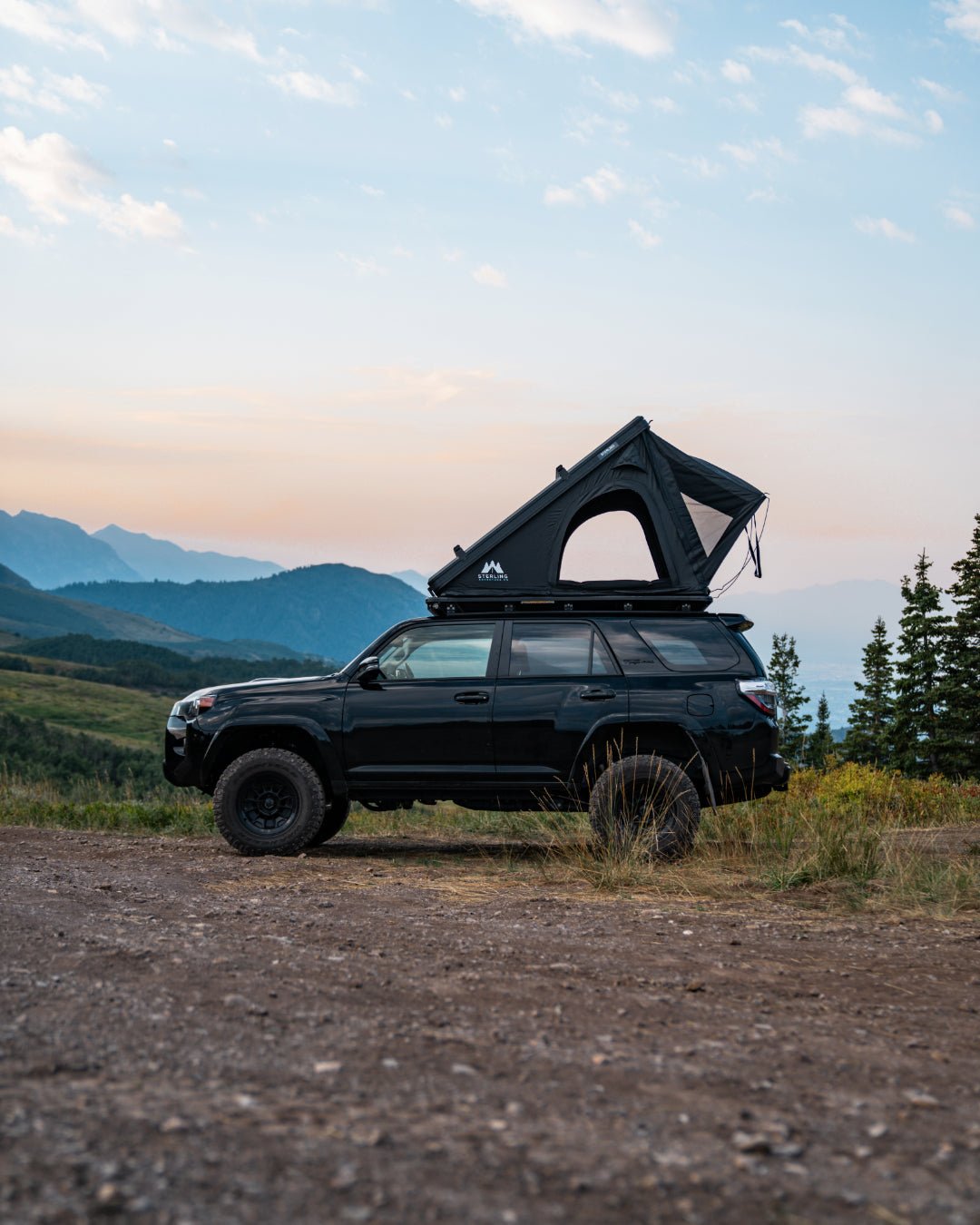 Sterling Adventure Co Wasatch Lite Aluminum Hardshell Rooftop Tent - Spirit of 1876Sterling Adventure Co