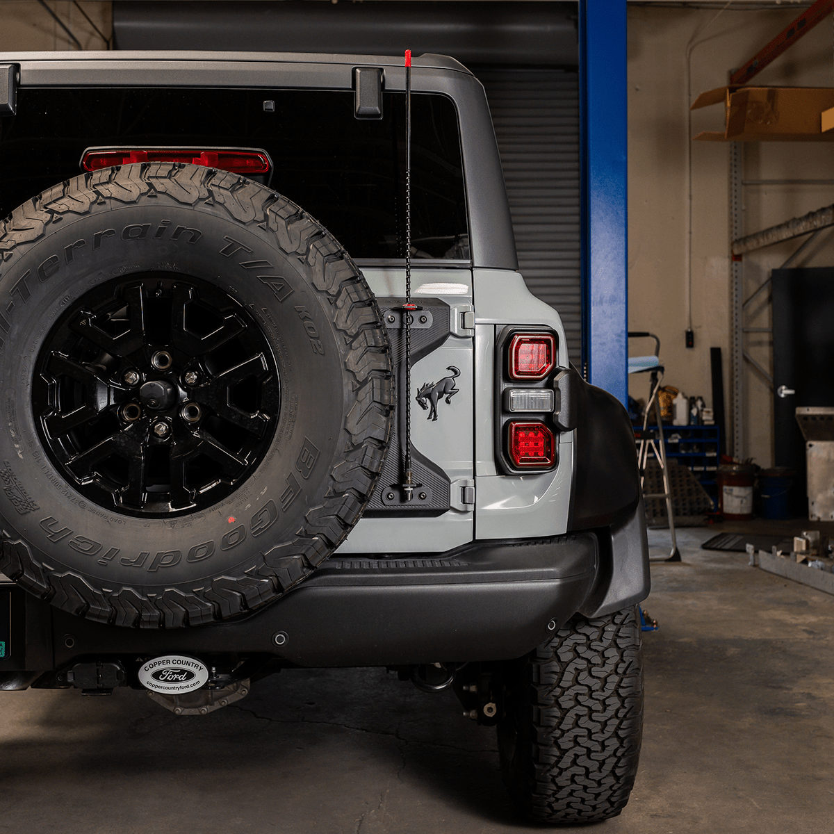 Rear Antenna Mount Fits 22+ Ford Bronco Raptor - Spirit of 1876Dealers of Cali Raised LED