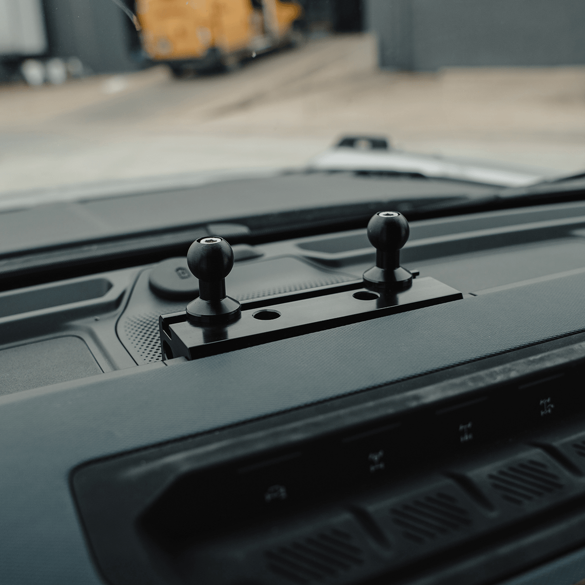 Dash Mount For 2021+ Ford Bronco Raptor - Spirit of 1876Dealers of Cali Raised LED