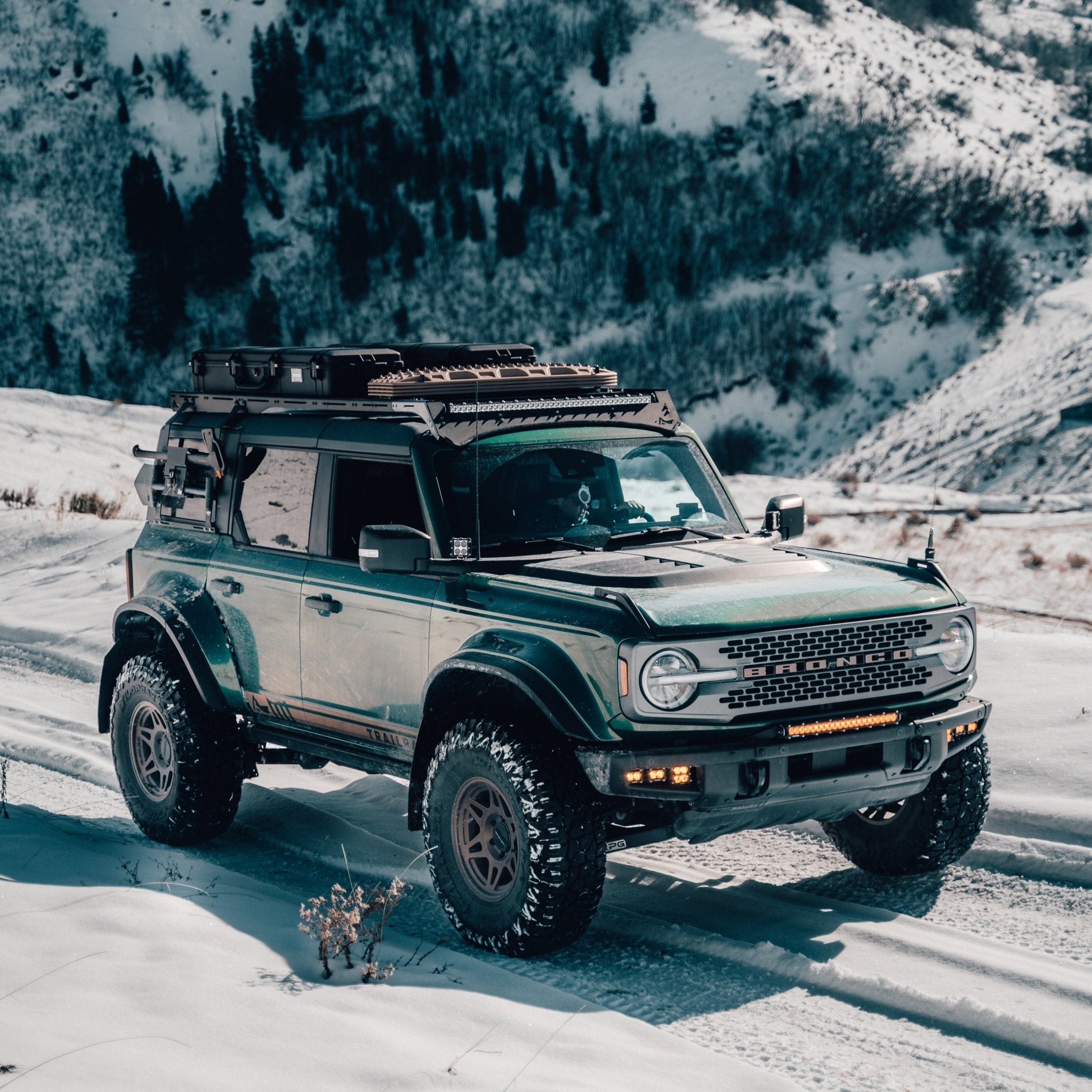Modular Roof Rack For The Ford Bronco 4 - Door (2021 - Current) - Spirit of 1876 - TrailRax