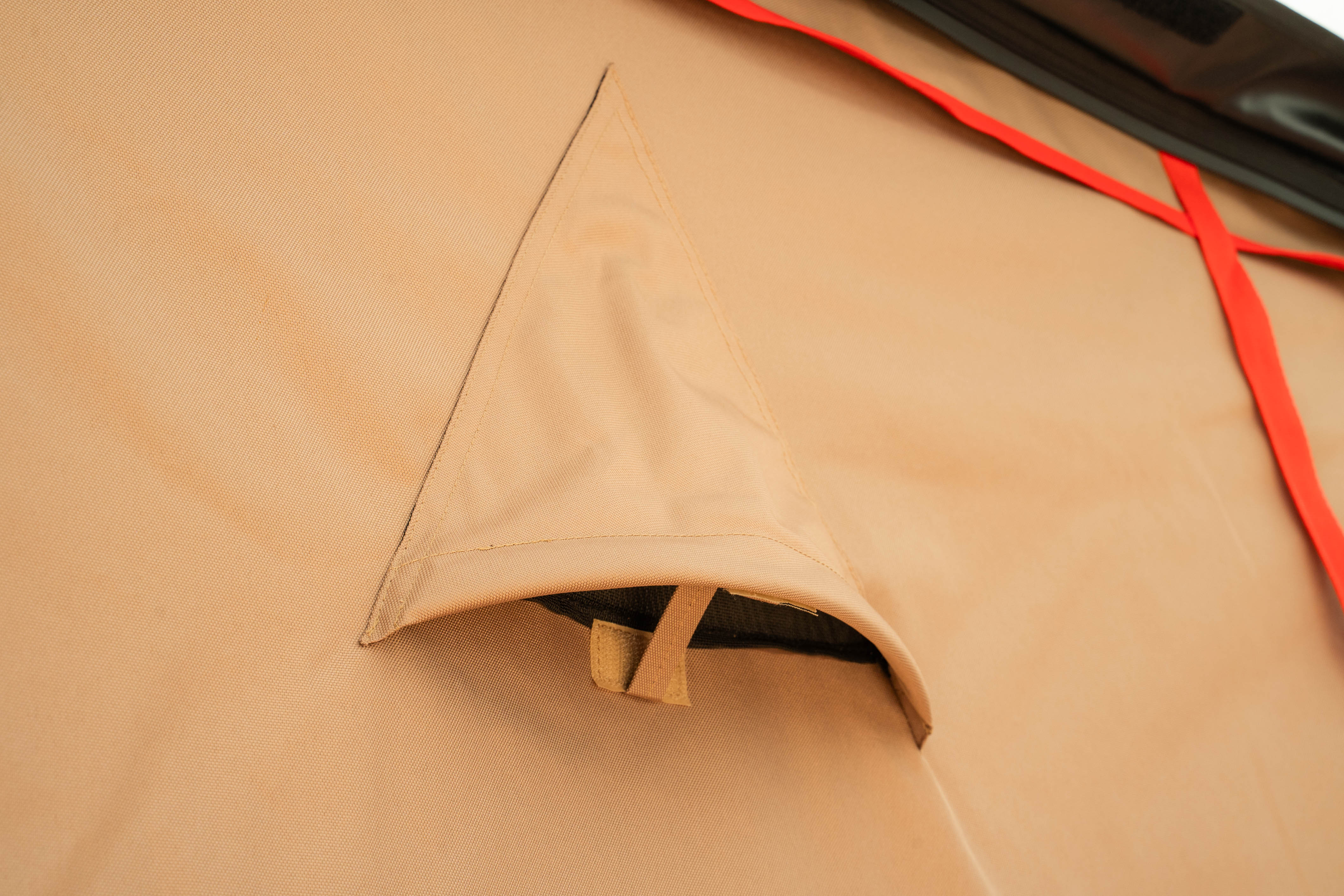 AIRCREST 2+ Person Rooftop Tent