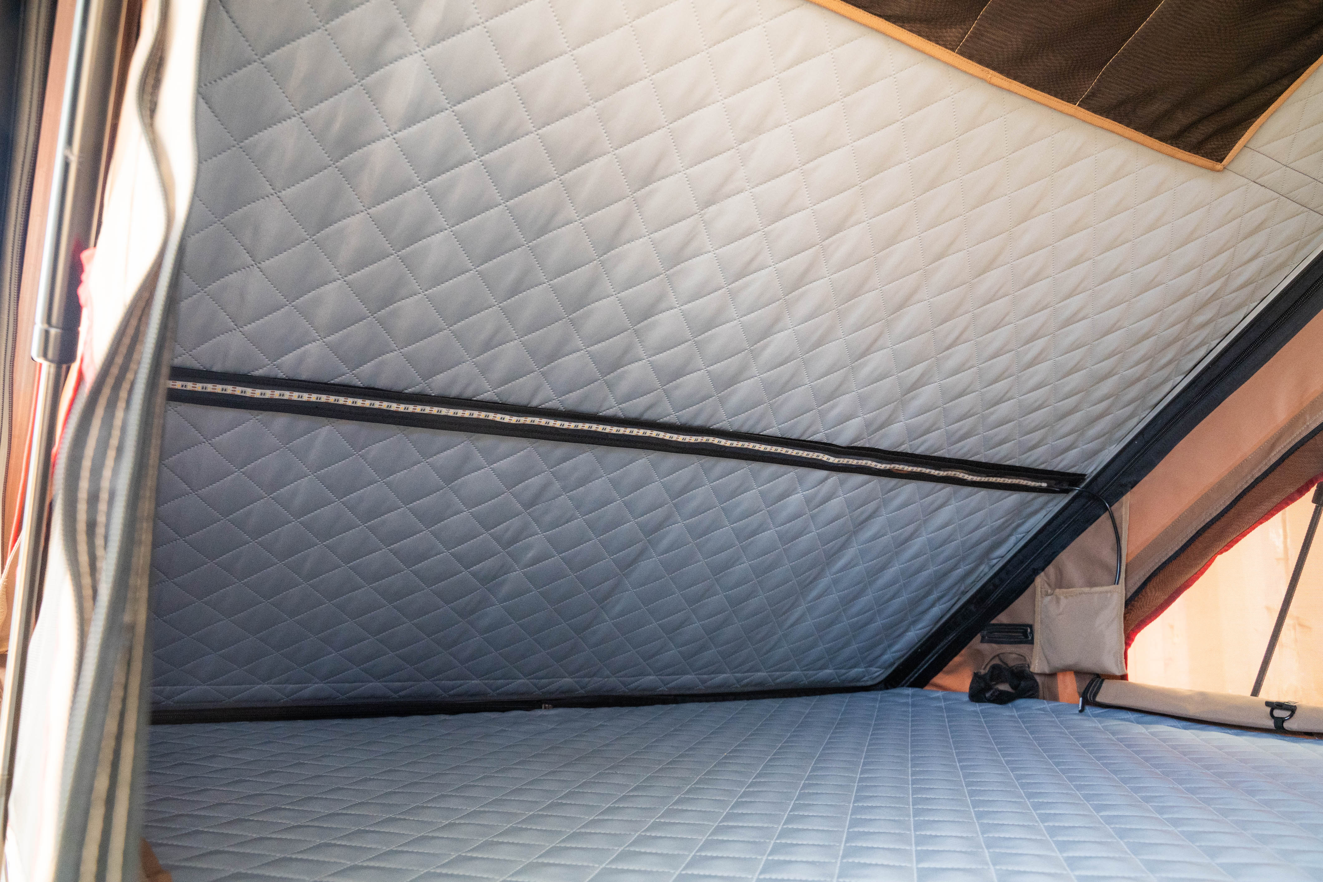 AIRRUSH 2 Person Rooftop Tent