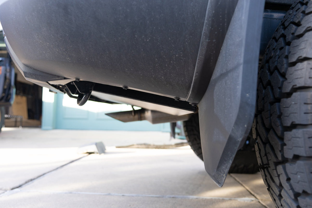 2025-Current Toyota 4Runner Auxiliary Fuel Tank System 18 Gallon - Spirit of 1876 - Helivue Design