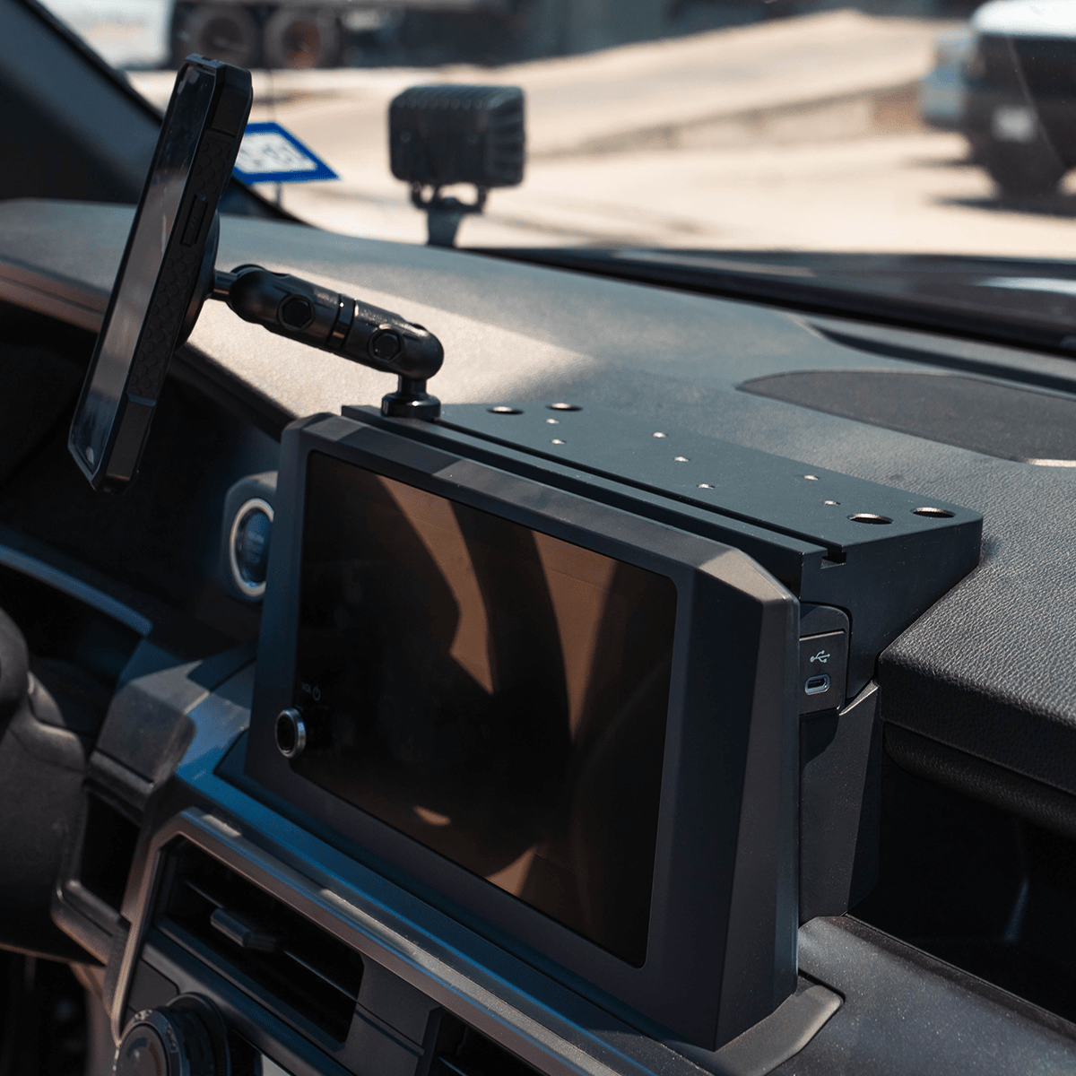 Dash Mount For 2025+ Toyota 4Runner - Spirit of 1876Dealers of Cali Raised LED