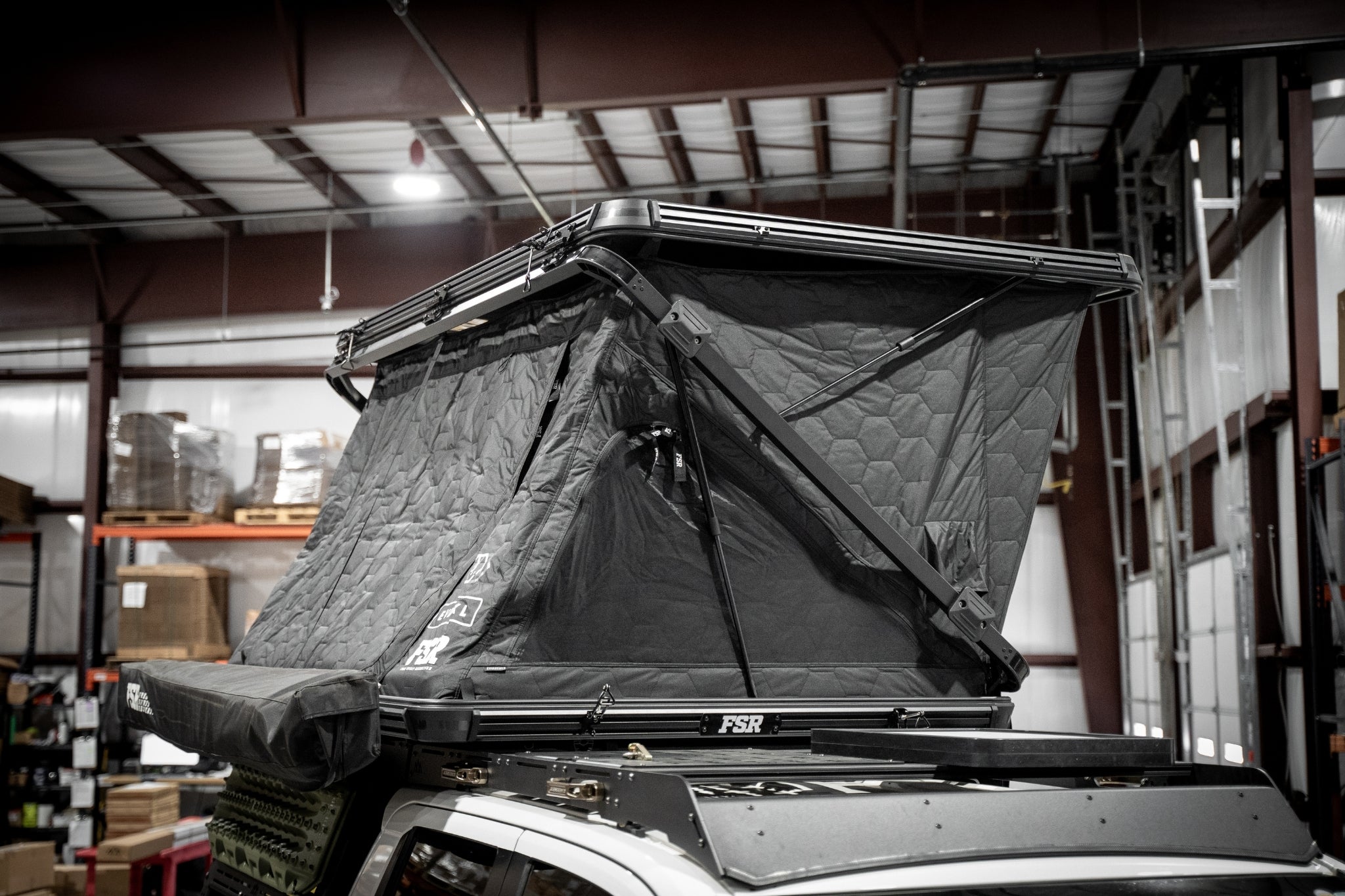 Evolution XL - Rooftop Tent - Spirit of 1876 - Freespirit Recreation