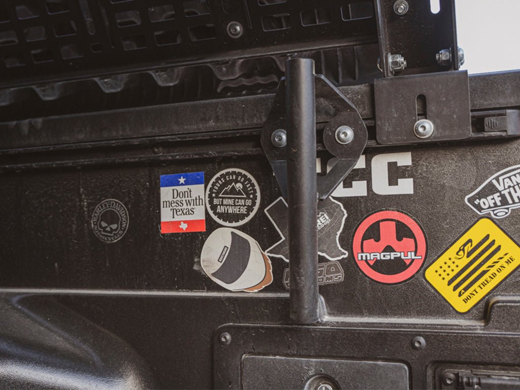 BED RAIL FLAG POLE MOUNT For Toyota Tacoma & Tundra - Spirit of 1876Dealers of Cali Raised LED