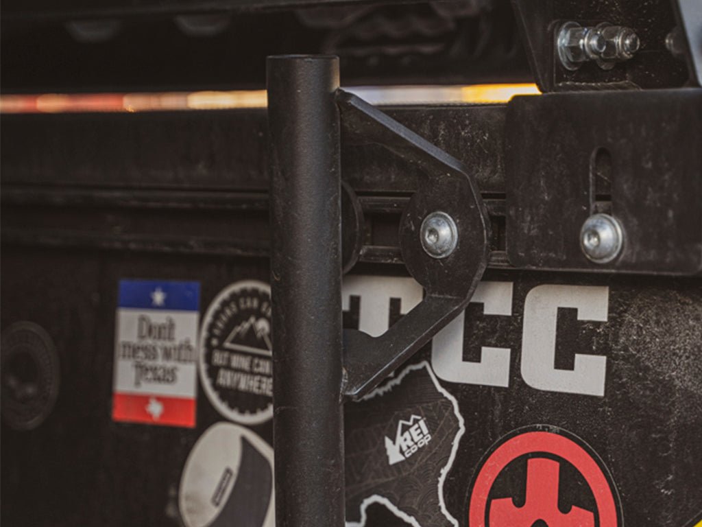 BED RAIL FLAG POLE MOUNT For Toyota Tacoma & Tundra - Spirit of 1876Dealers of Cali Raised LED