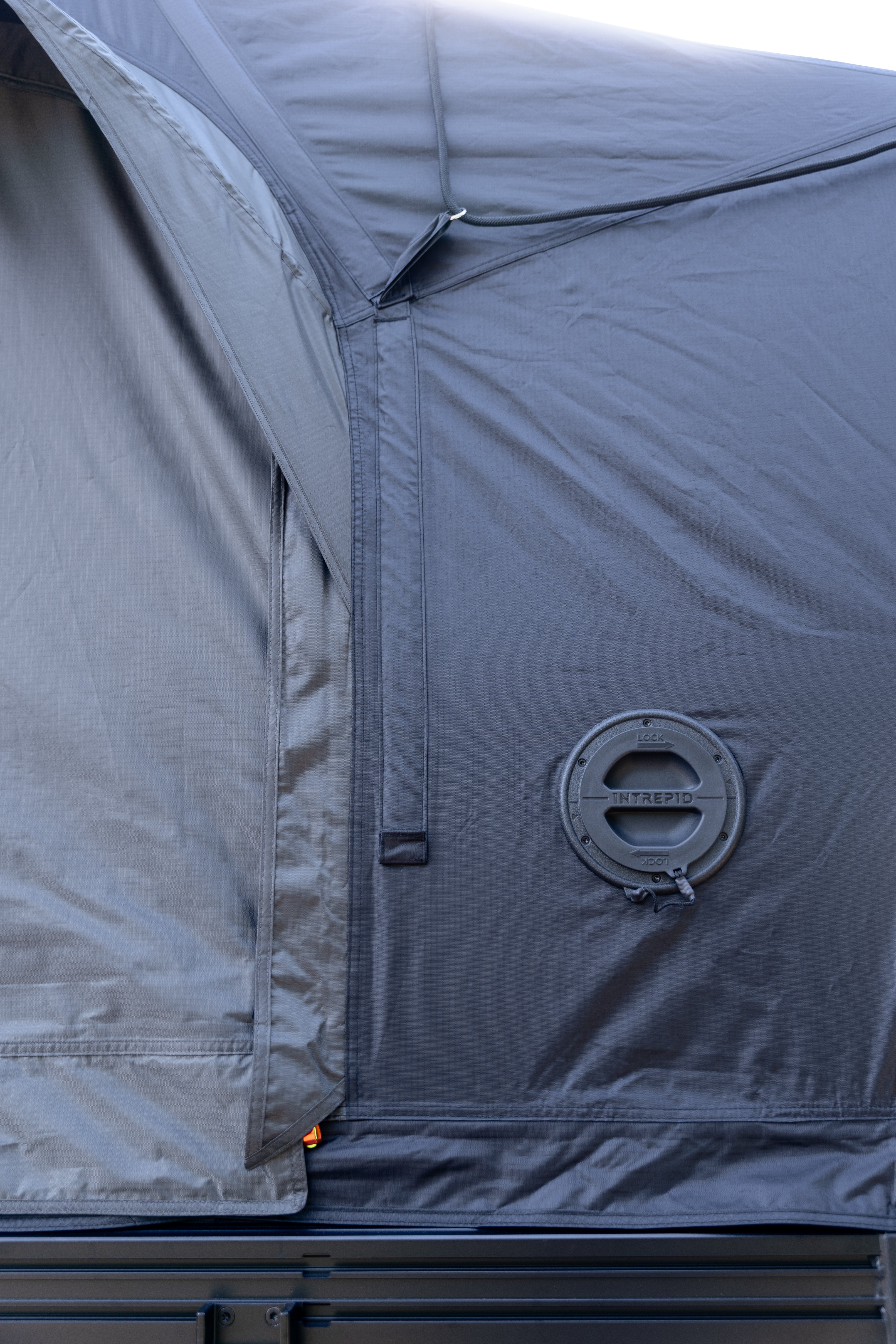 Geo 2.5 Pro Rooftop Tent