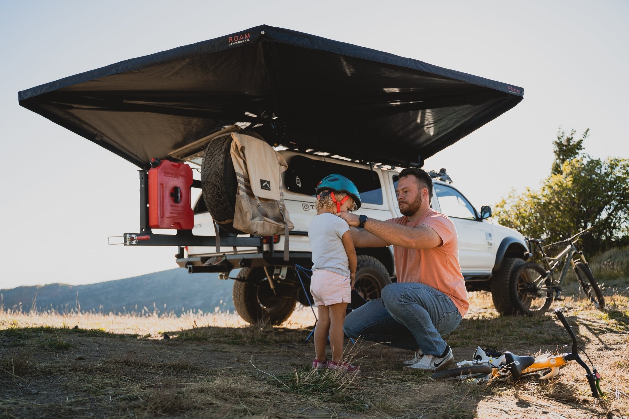 ARC 270 Awning - Spirit of 1876 - ROAM Dealer Portal