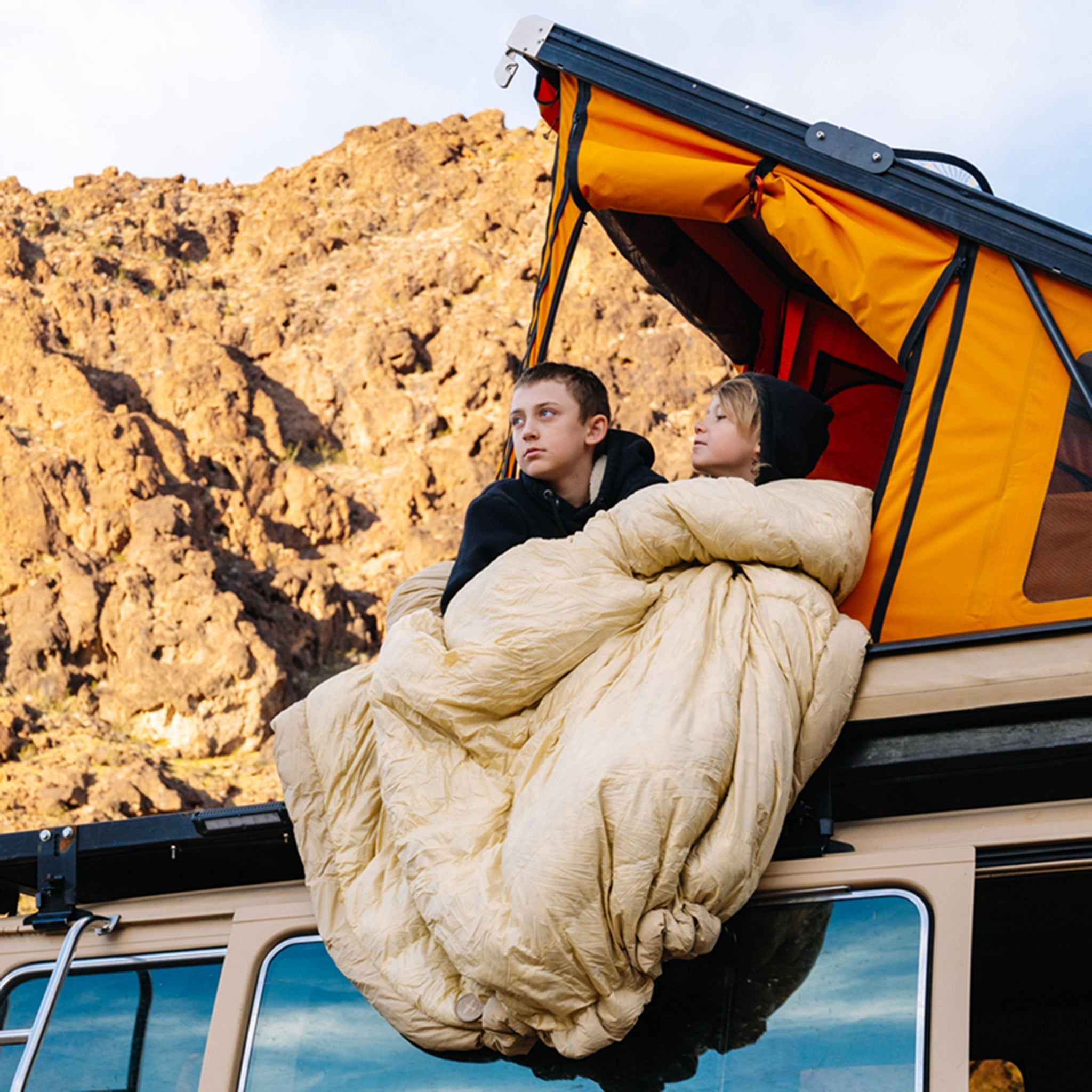 Aeronaut Outdoor Gear HOVERQUILT - Spirit of 1876Aeronaut Outdoor Gear