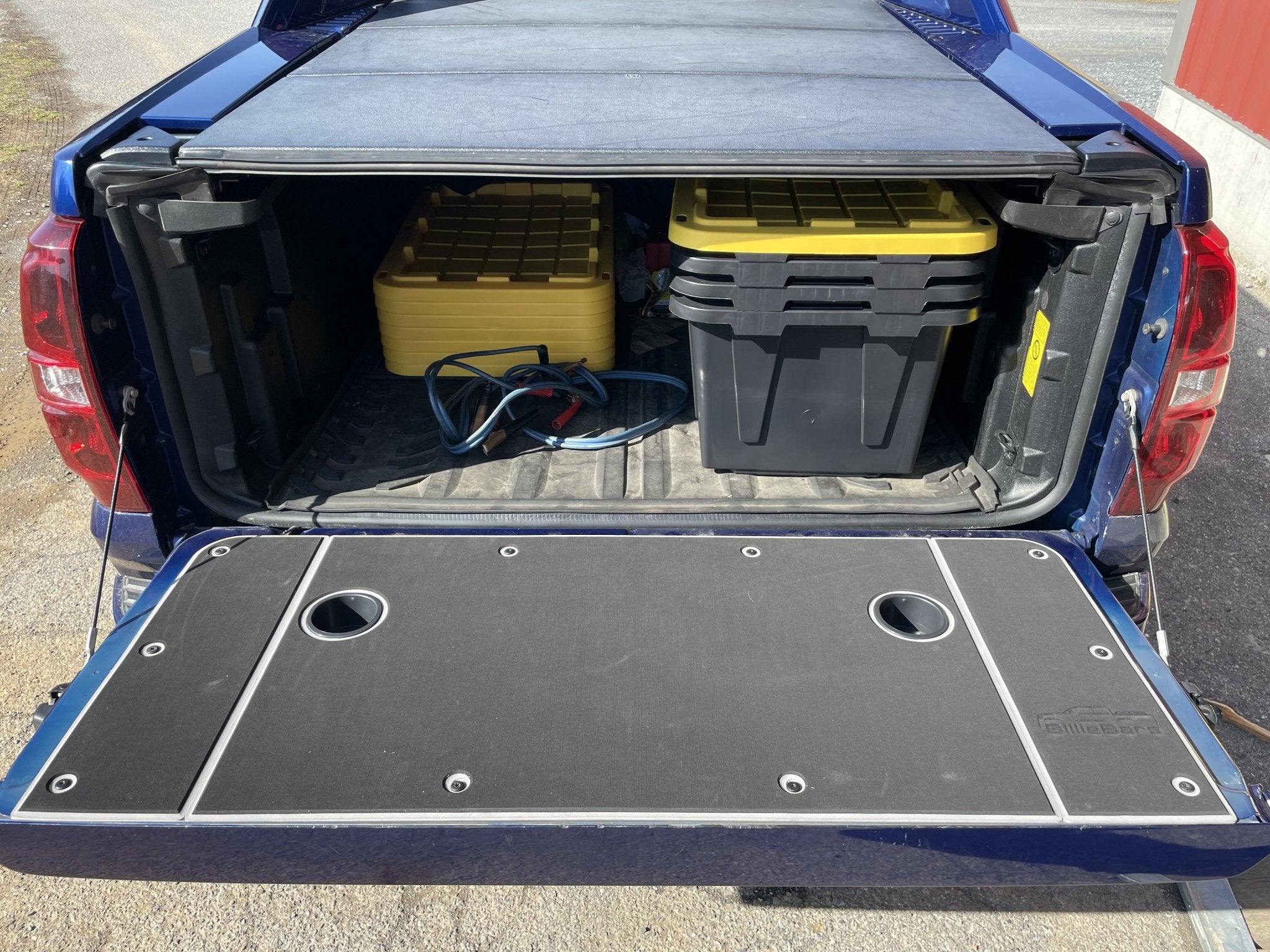 Avalanche Tailgate Cover (2007+) - Spirit of 1876 - BillieBars