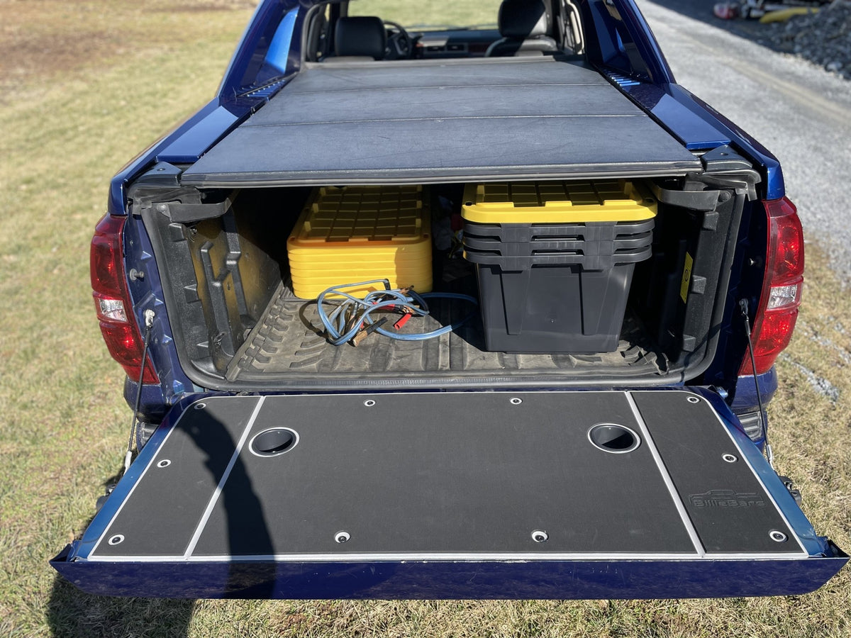 Avalanche Tailgate Cover (2007+) - Spirit of 1876 - BillieBars