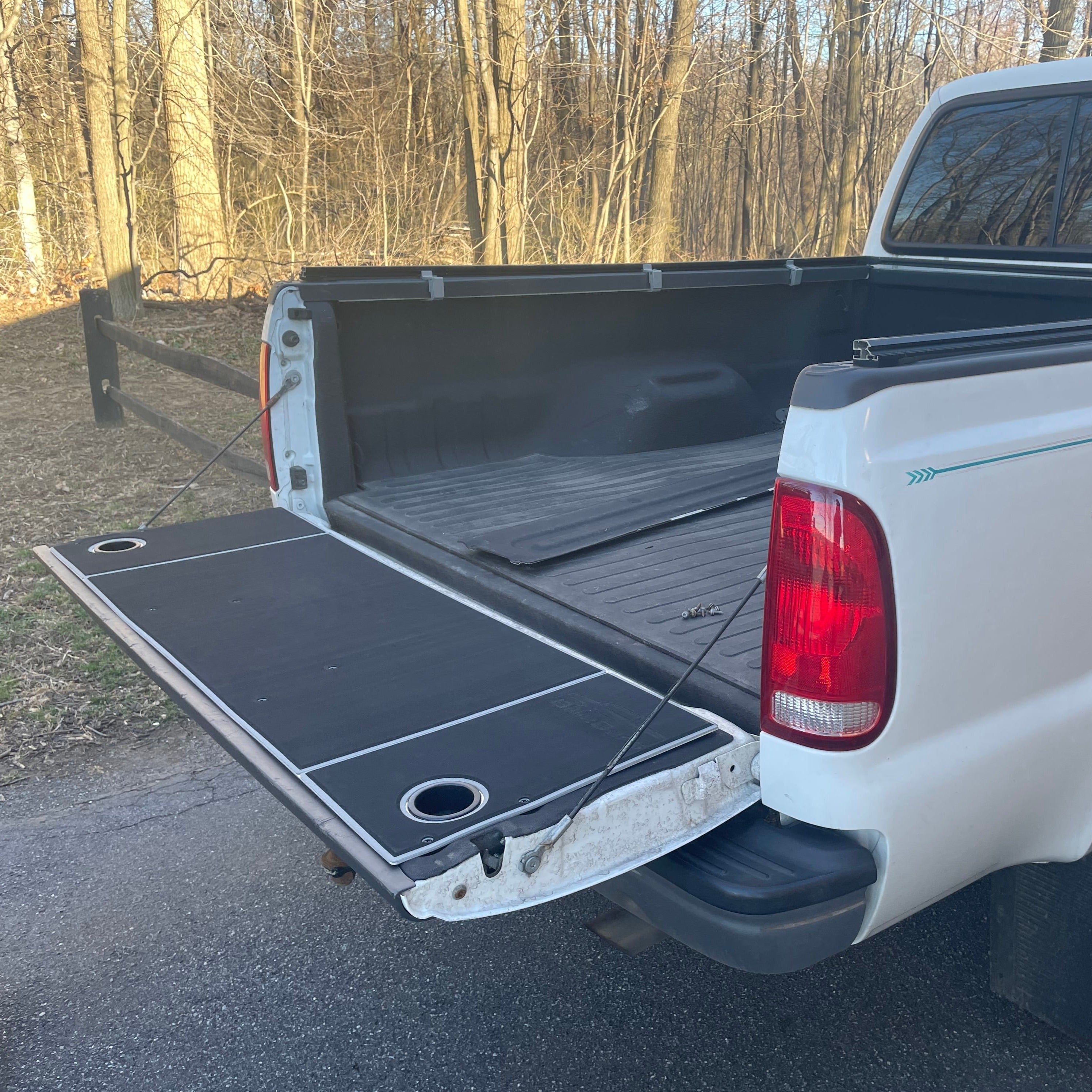 F150 F250 F350 Tailgate Cover (1999-2007)