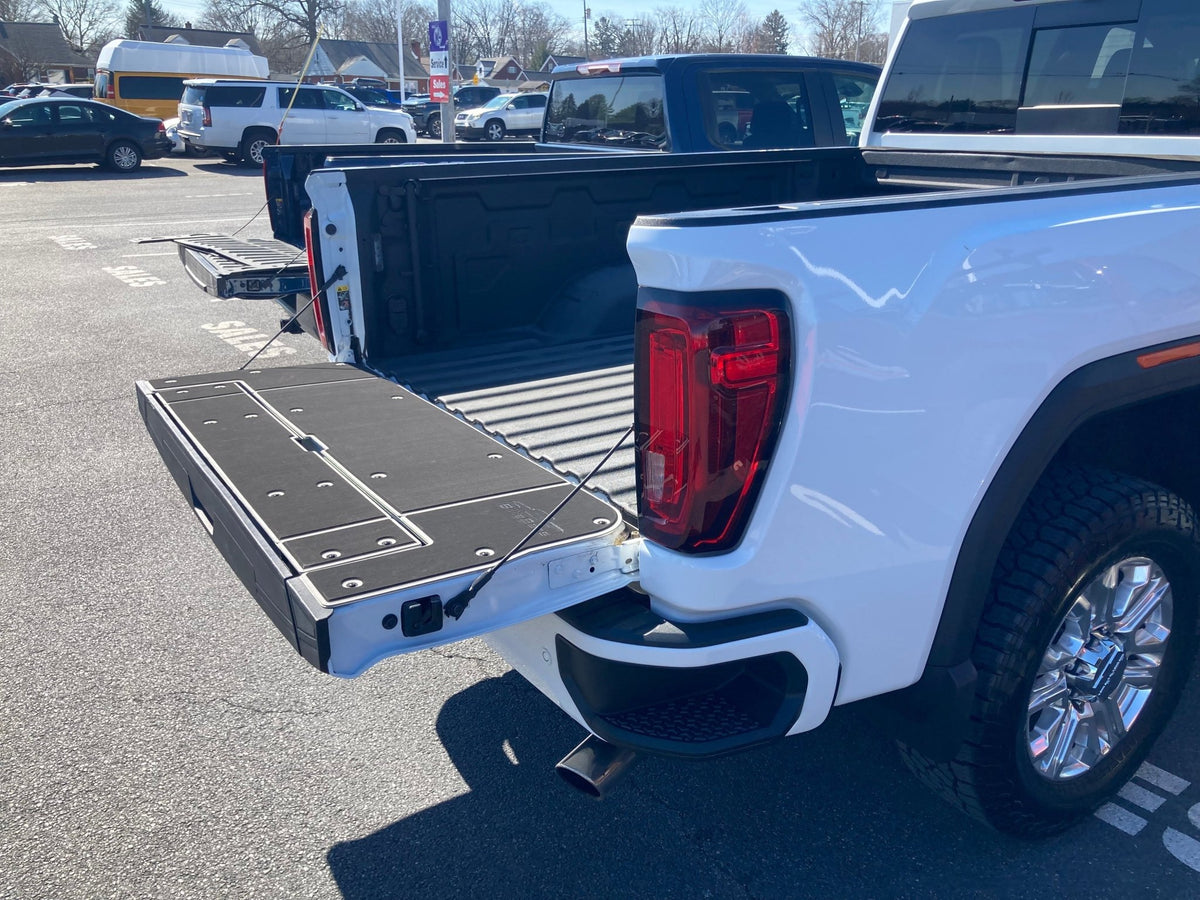 Silverado/Sierra MULTI-FLEX/MULTIPRO Tailgate Cover Kit - Spirit of 1876 - BillieBars
