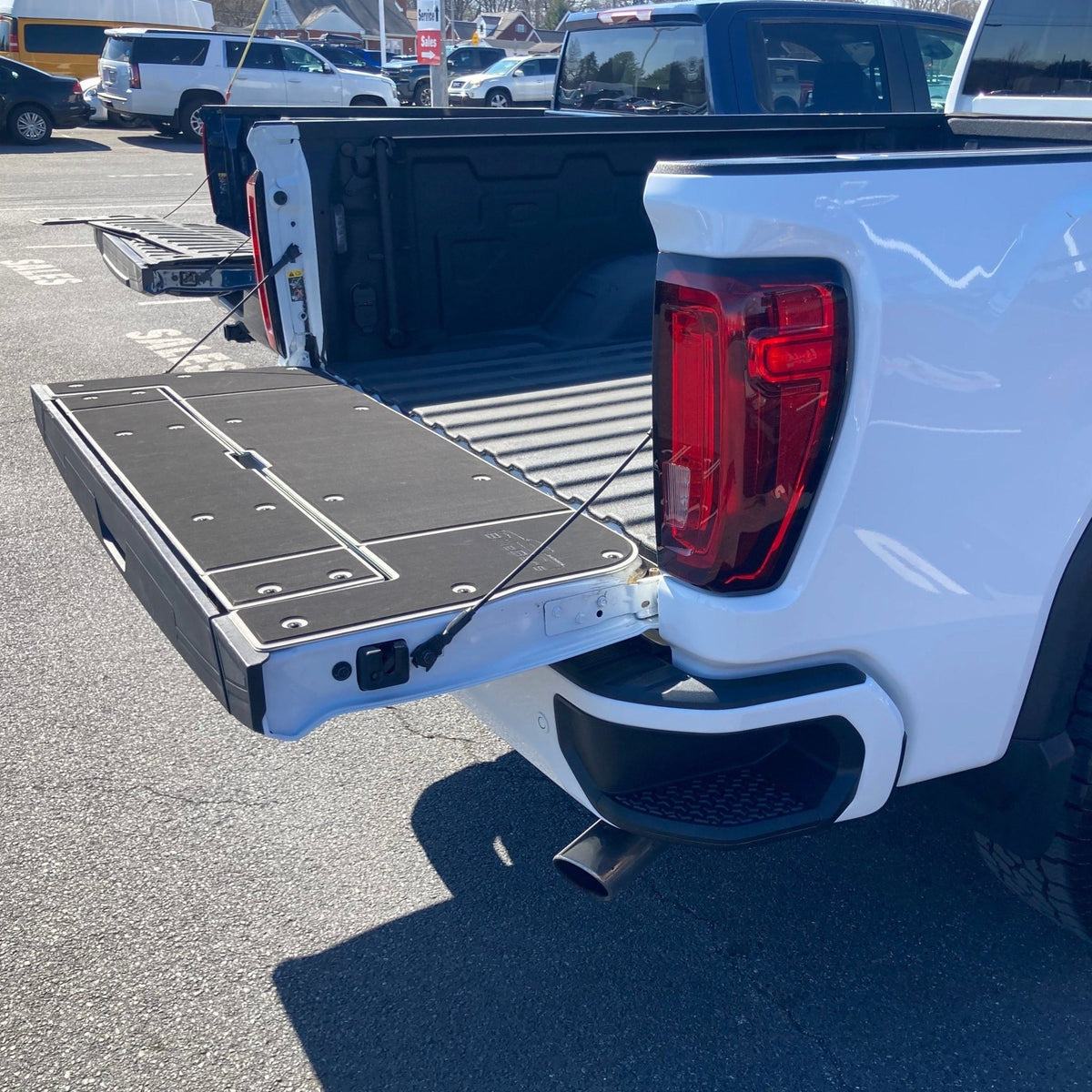 Silverado/Sierra MULTI-FLEX/MULTIPRO Tailgate Cover Kit - Spirit of 1876 - BillieBars