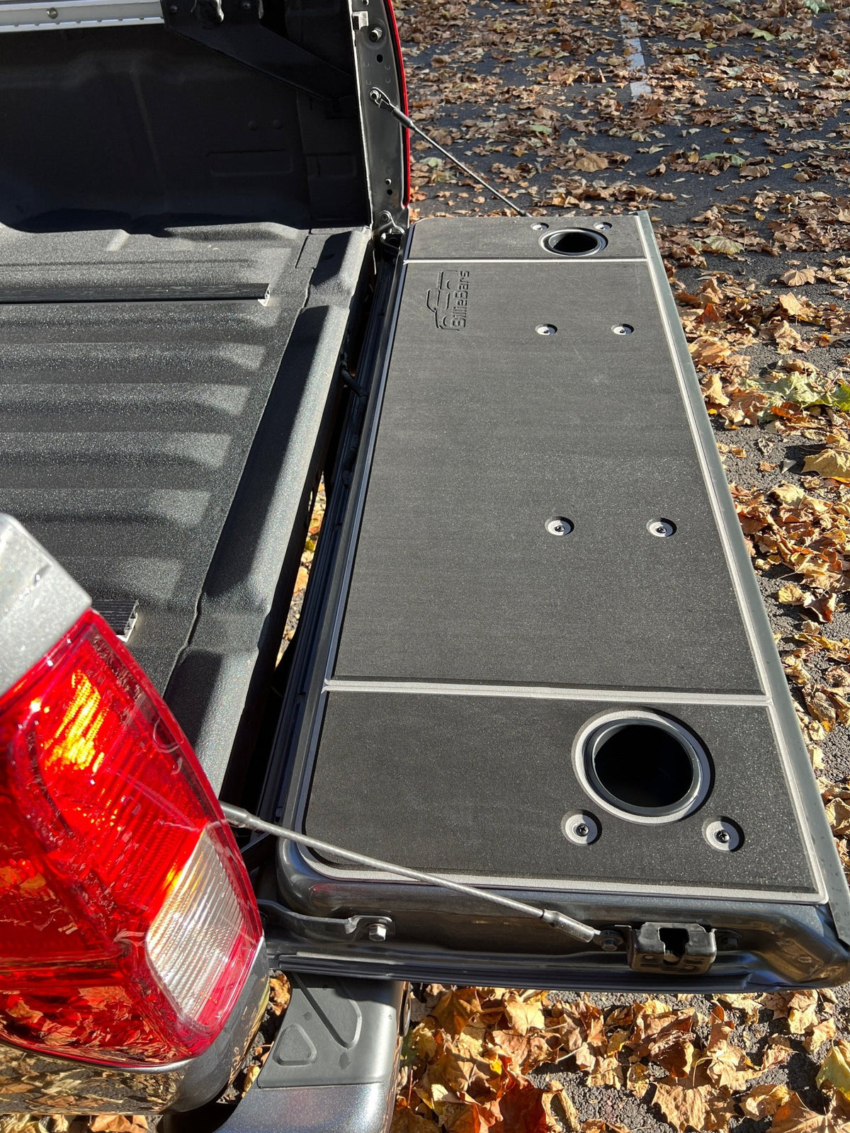 Frontier Tailgate Cover (1997-2021) - Spirit of 1876 - BillieBars