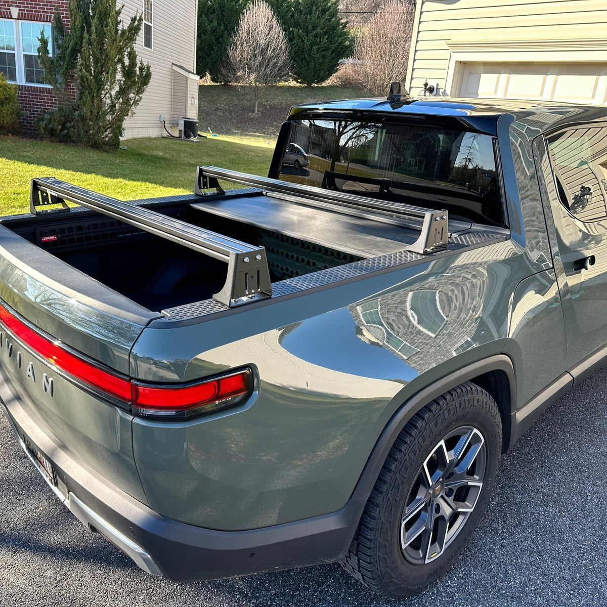 Rivian (2022+), Low Profile Bed Rack - Spirit of 1876 - BillieBars