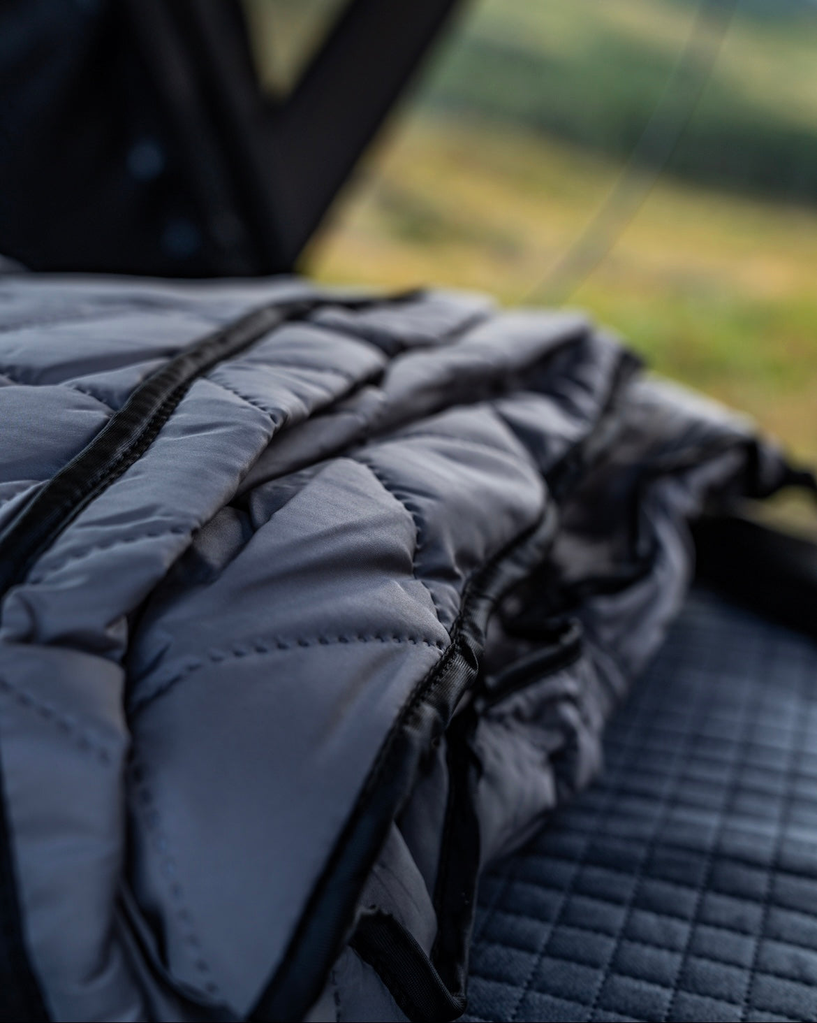 Wasatch Lite Aluminum Hardshell Rooftop Tent