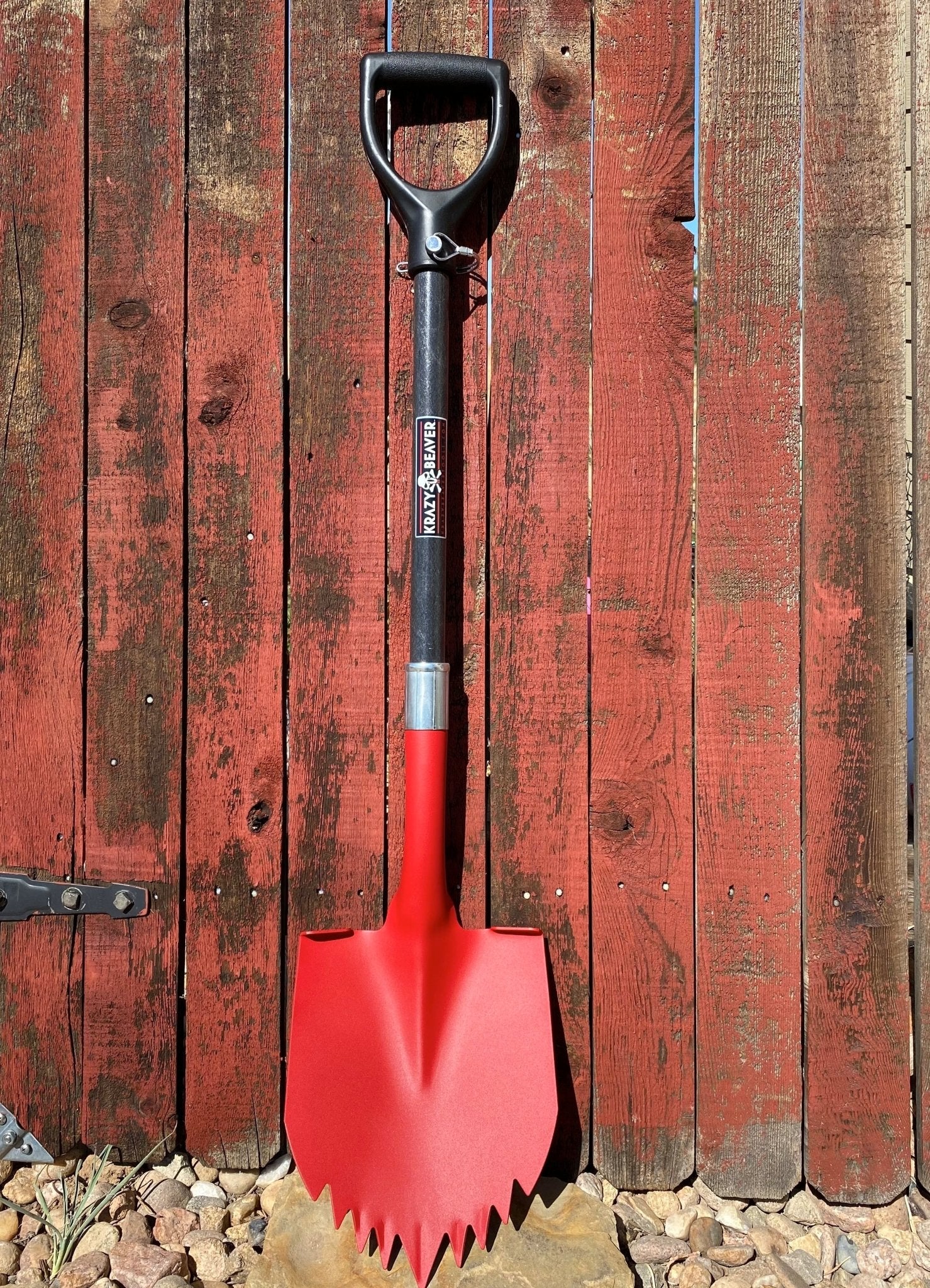 Krazy Beaver Shovel (Textured Red Head / Black Handle 45636) - Spirit of 1876