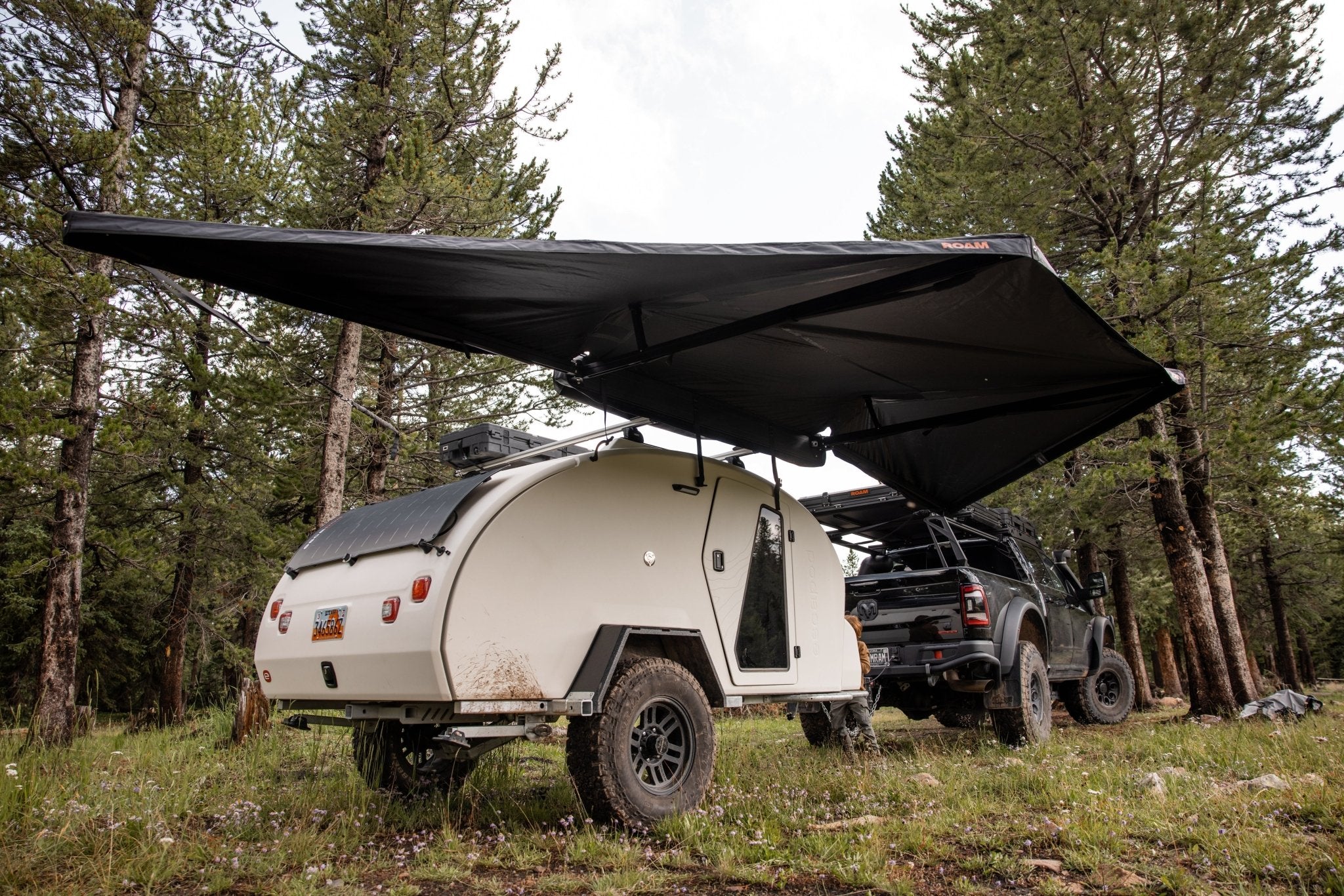 ARC 180 Awning - Spirit of 1876 - ROAM Dealer Portal