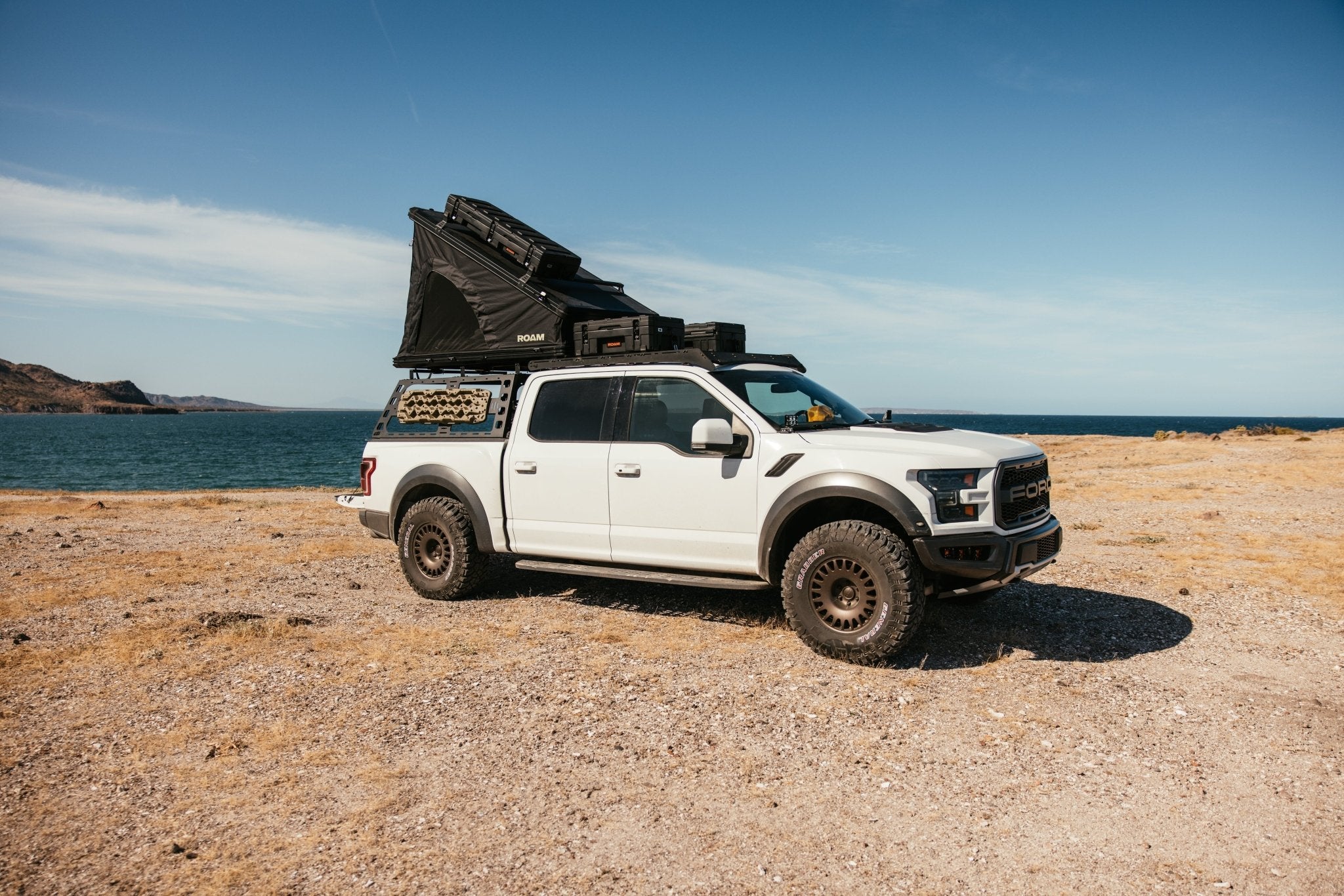 ROAM The Desperado Hardshell Rooftop Tent - Spirit of 1876ROAM Dealer Portal