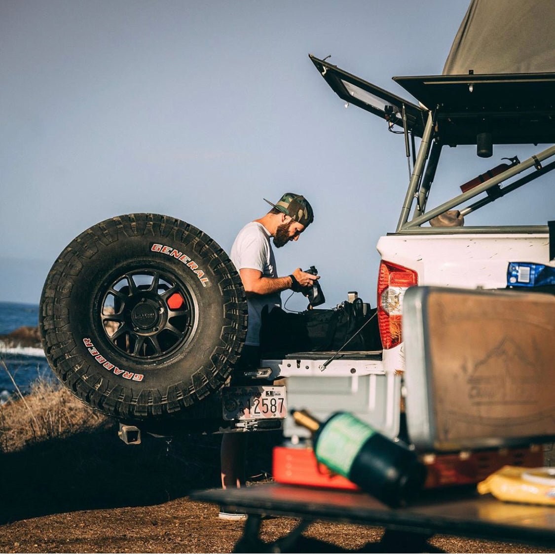 UltraSwing® Mega-Fit Spare Tire Hitch Mount | RiGd Supply - Spirit of 1876 - RIGd Supply