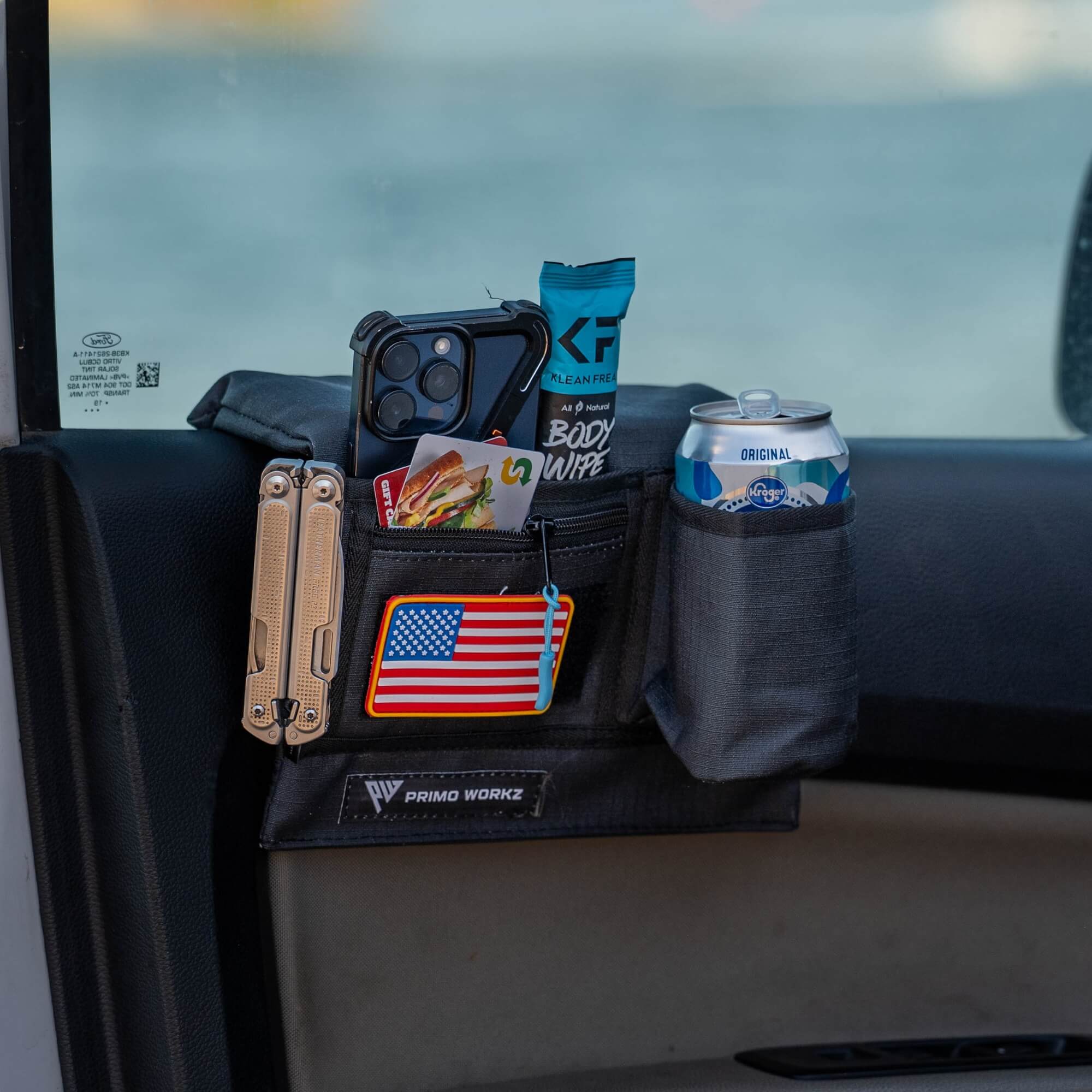 Universal Armrest with Cupholder - Spirit of 1876 - Primo Workz