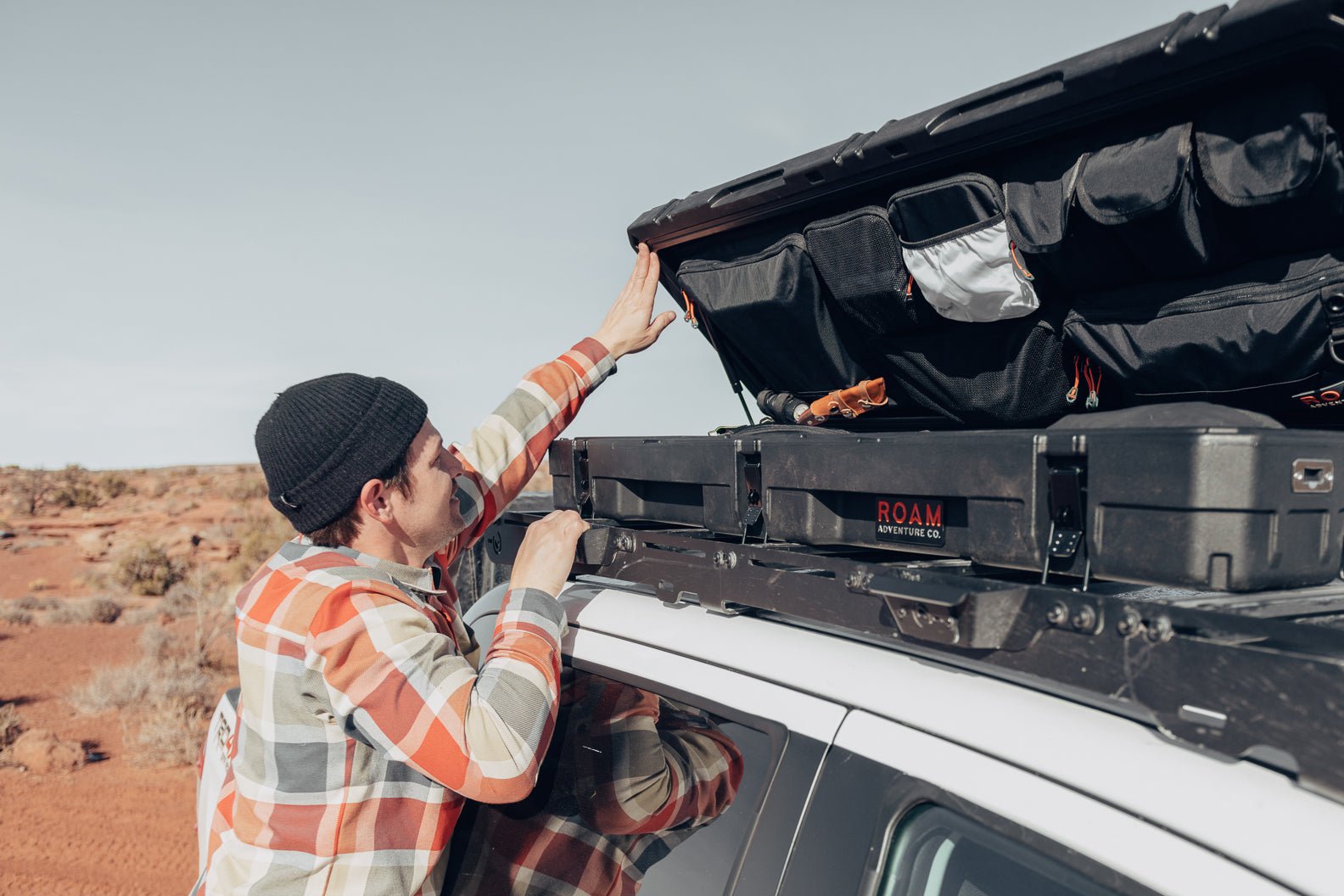 83L Lid Organizer - Spirit of 1876 - ROAM Dealer Portal