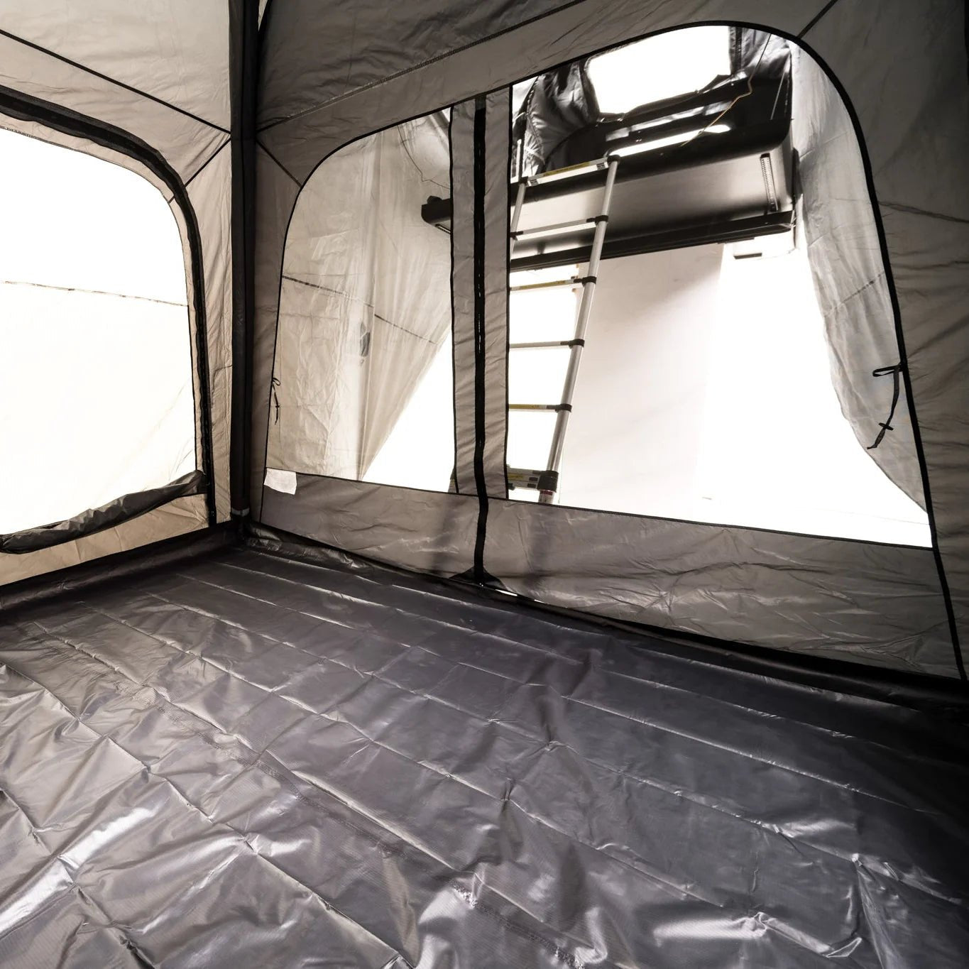 Roof Space Family Base Annex - Spirit of 1876