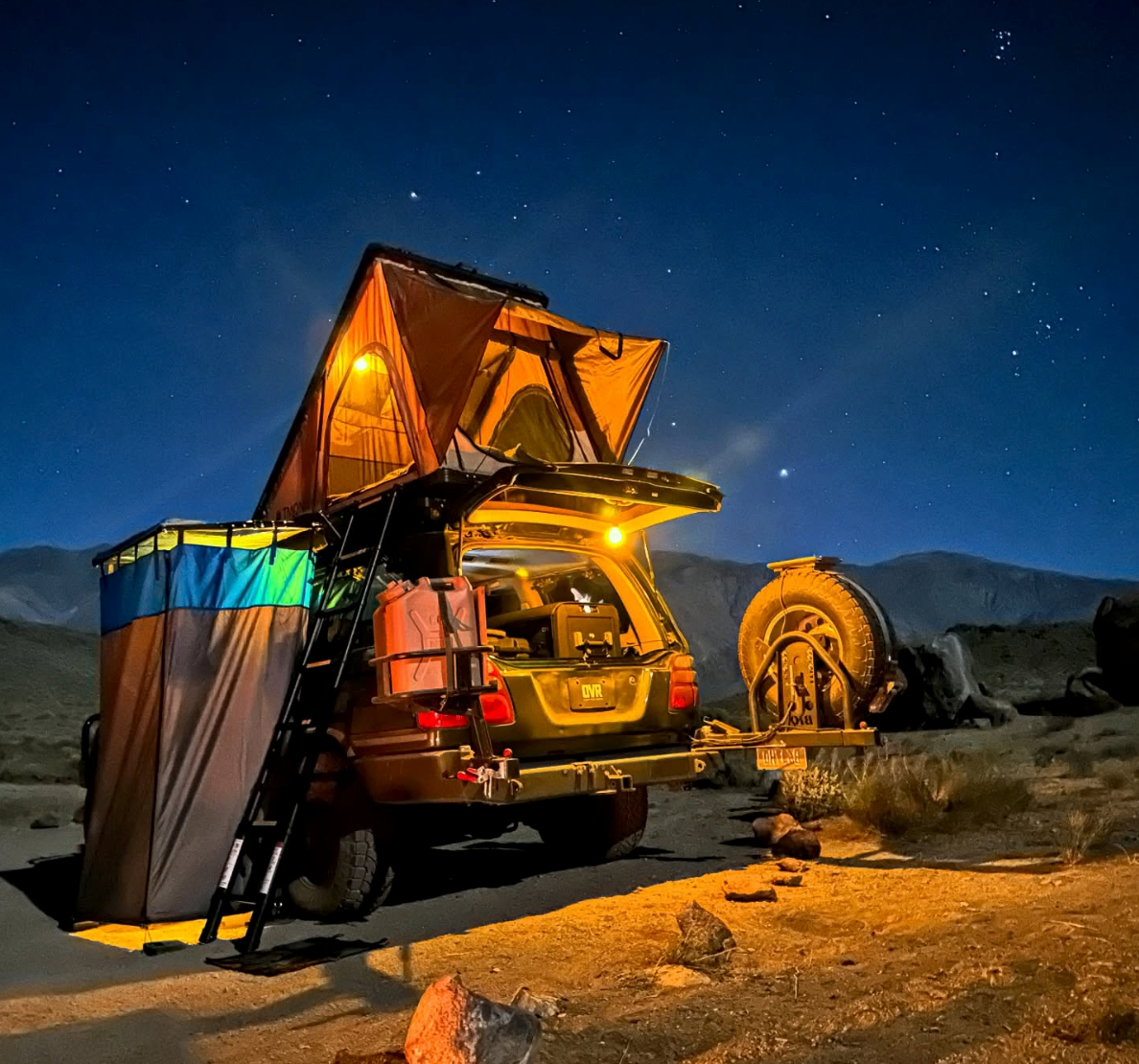 Hard Shell Overland Shower Awning with Changing Room