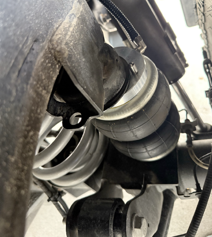 INEOS Grenadier & Quartermaster Rear Suspension Air Bag Kit