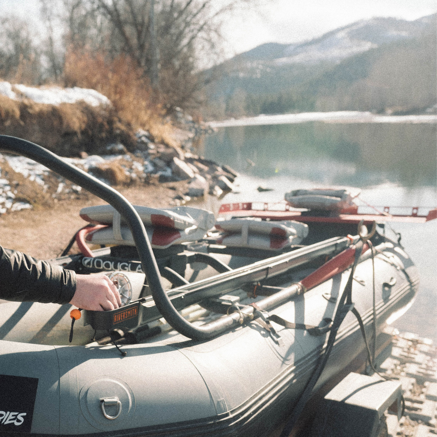 Swiftcast Raft Rod Carrier